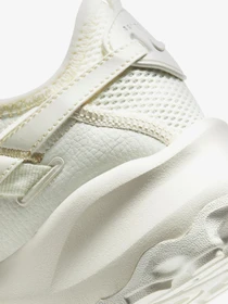 Кросівки NIKE модель DD9682.100 Фото