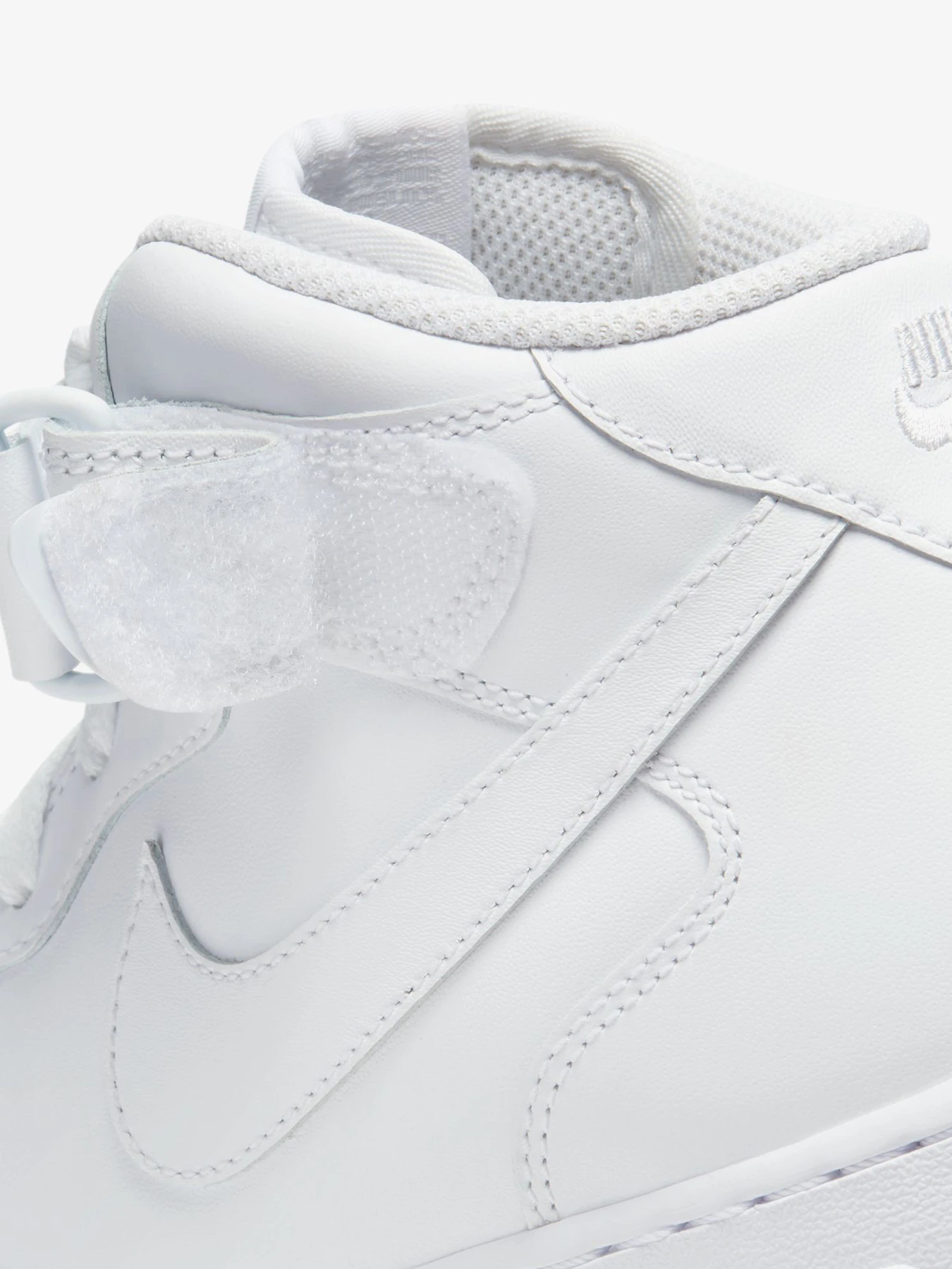 Кросівки NIKE модель DD9625.100 Кросівки NIKE модель DD9625.100 Фото
