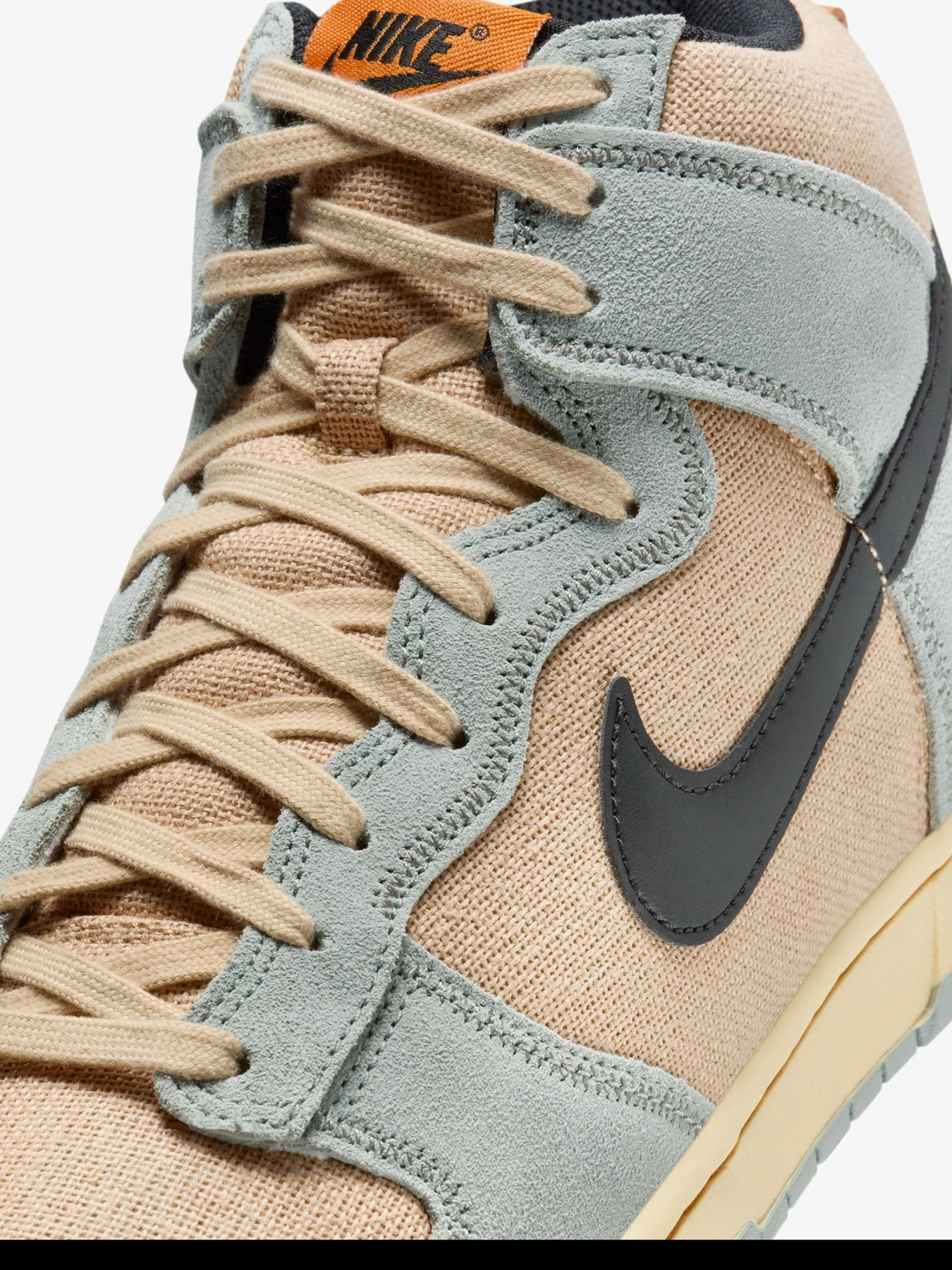 Кросівки NIKE модель FJ4191.200 Кросівки NIKE модель FJ4191.200 Фото