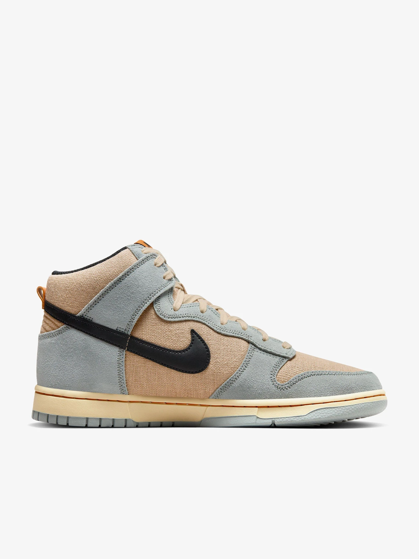 Кросівки NIKE модель FJ4191.200 Кросівки NIKE модель FJ4191.200 Фото