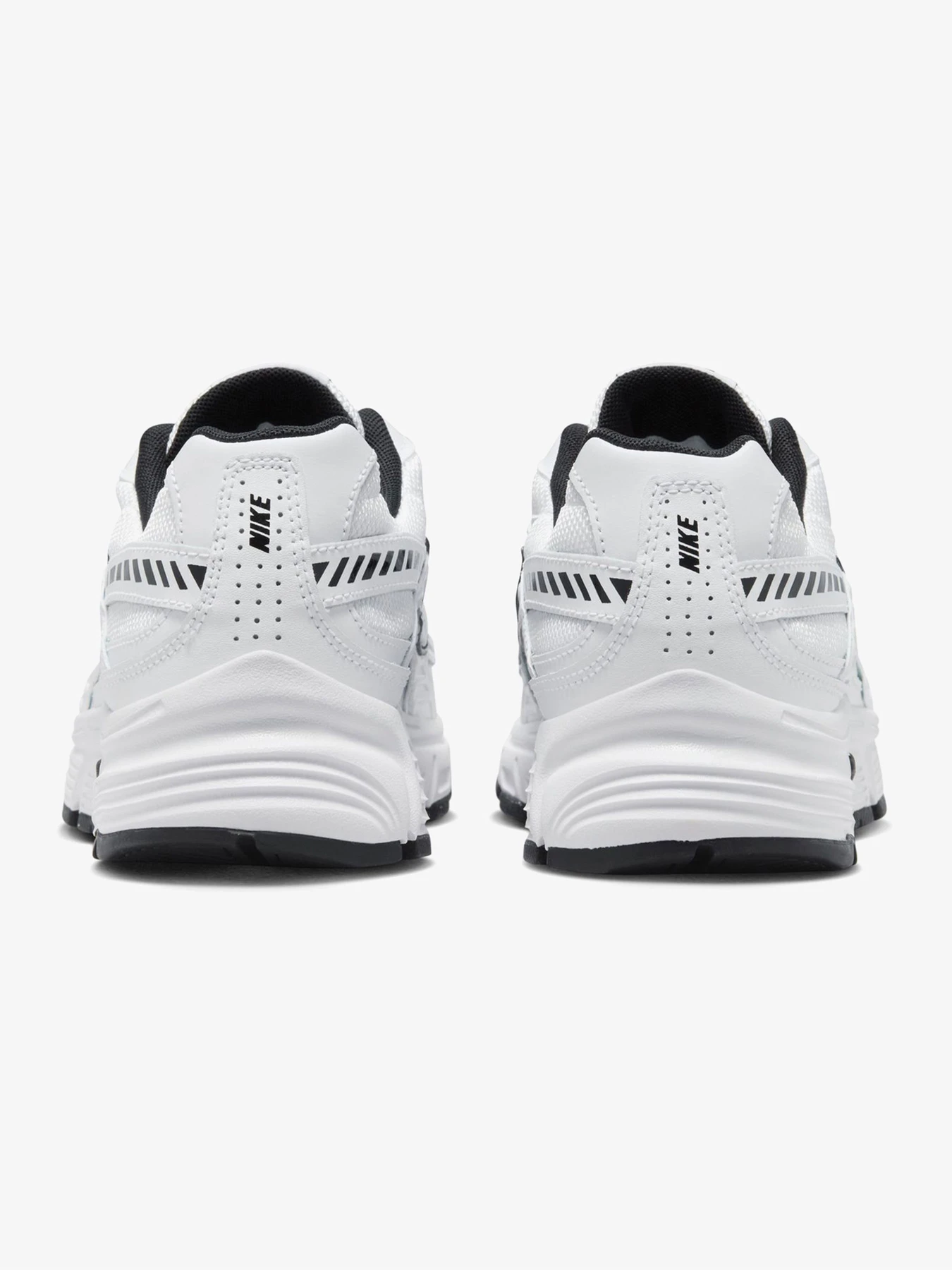 Кросівки NIKE модель FQ6873.101 Кросівки NIKE модель FQ6873.101 Фото