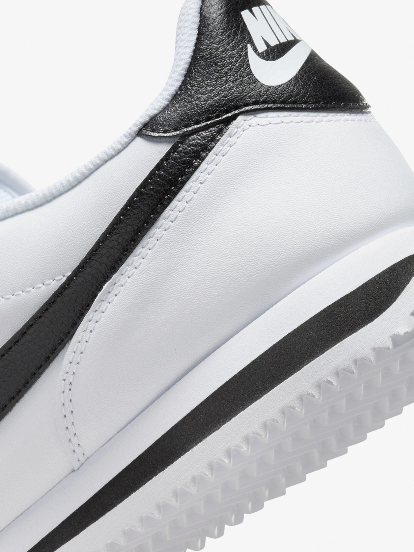 Кросівки NIKE модель DM4044.105 Кросівки NIKE модель DM4044.105 Фото