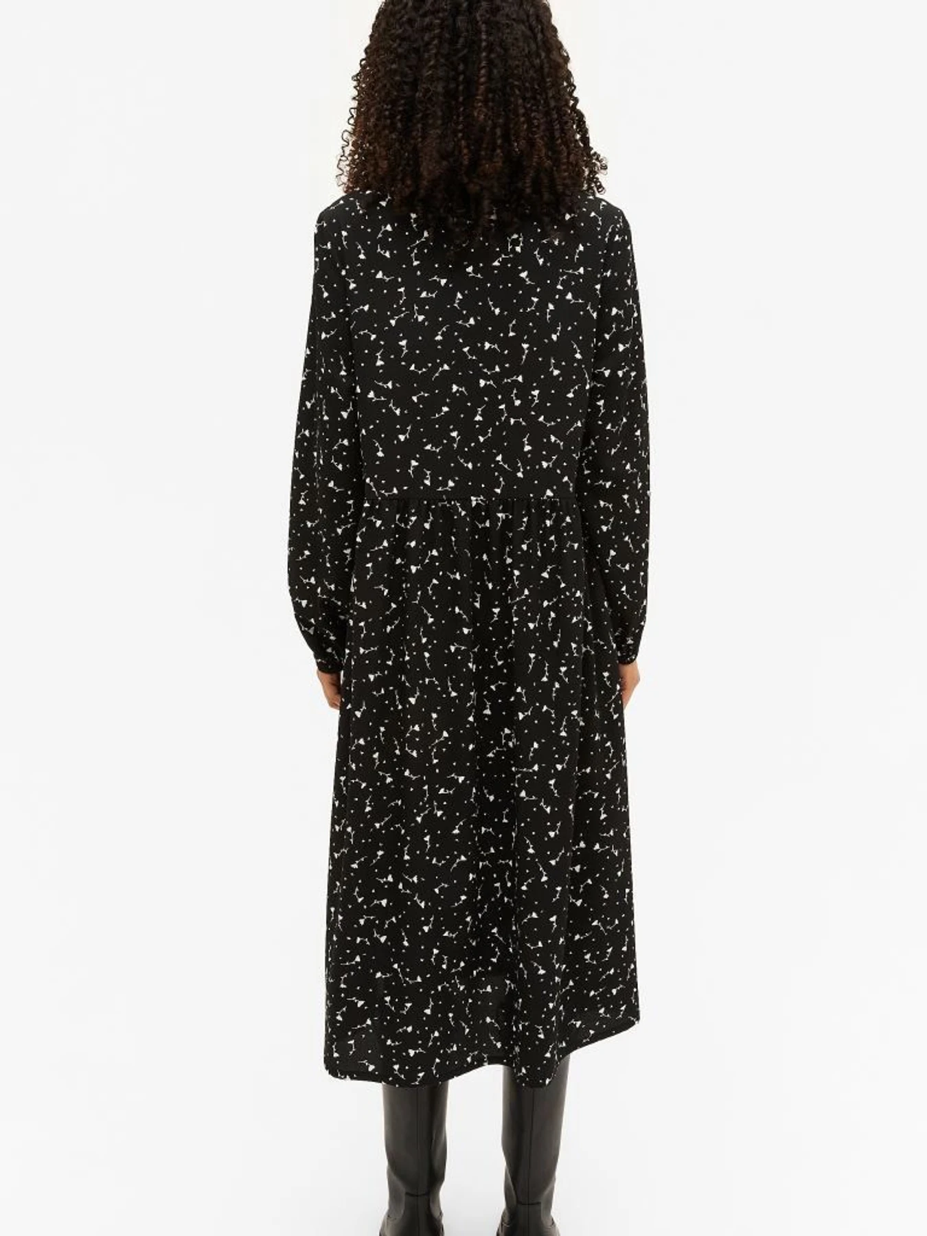 Платья Monki модель 77068 Фото