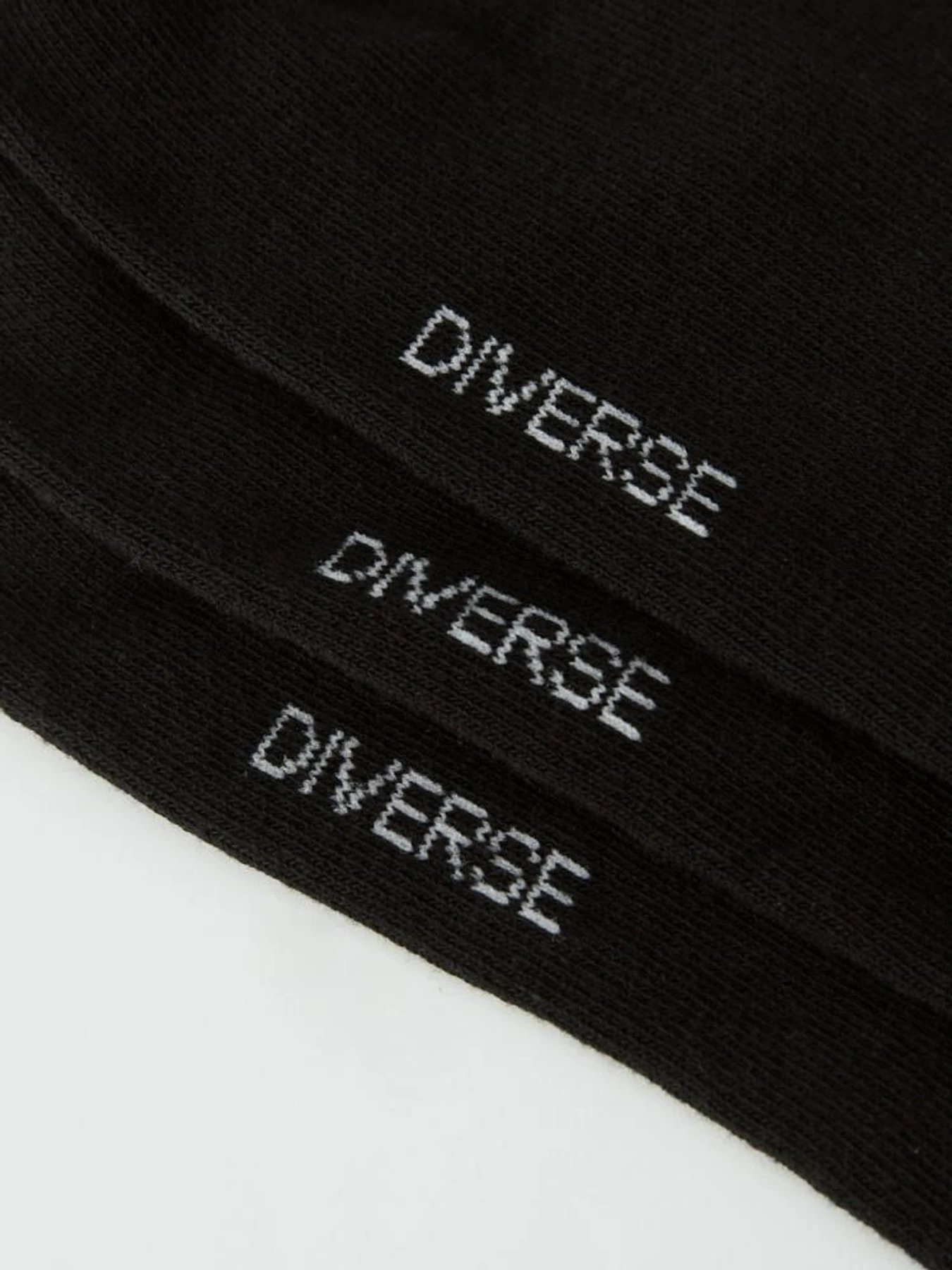 Носки и гольфы DIVERSE модель 10040993 Носки и гольфы DIVERSE модель 10040993 Фото