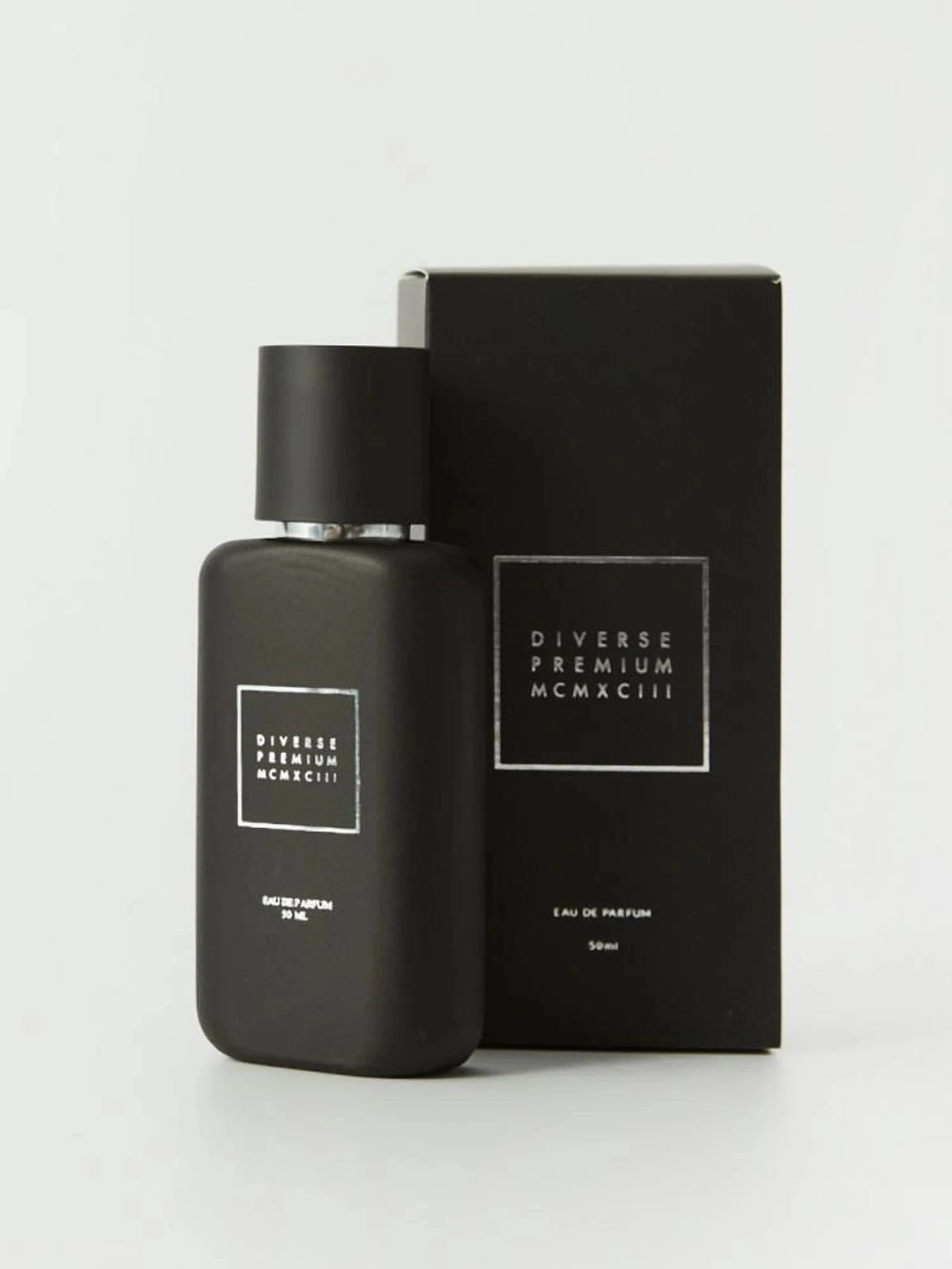 Чоловіча парфумована вода DIVERSE PREMIUM IV Diverse Premium Iv DIVERSE модель 10043787 Чоловіча парфумована вода DIVERSE PREMIUM IV Diverse Premium Iv DIVERSE модель 10043787 Фото