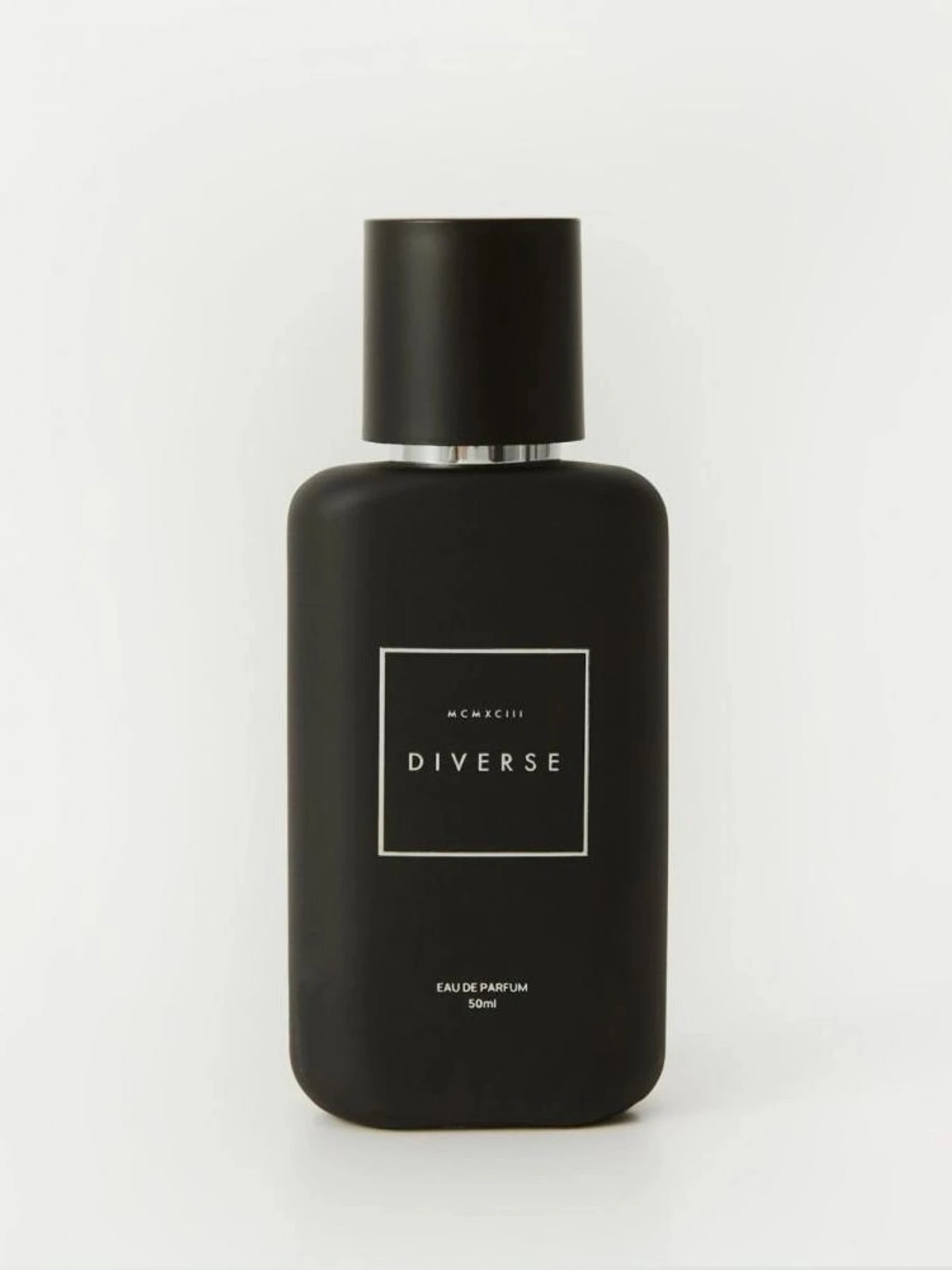 Чоловіча парфумована вода DIVERSE PREMIUM V Diverse Premium V DIVERSE модель 10045733 Чоловіча парфумована вода DIVERSE PREMIUM V Diverse Premium V DIVERSE модель 10045733 Фото