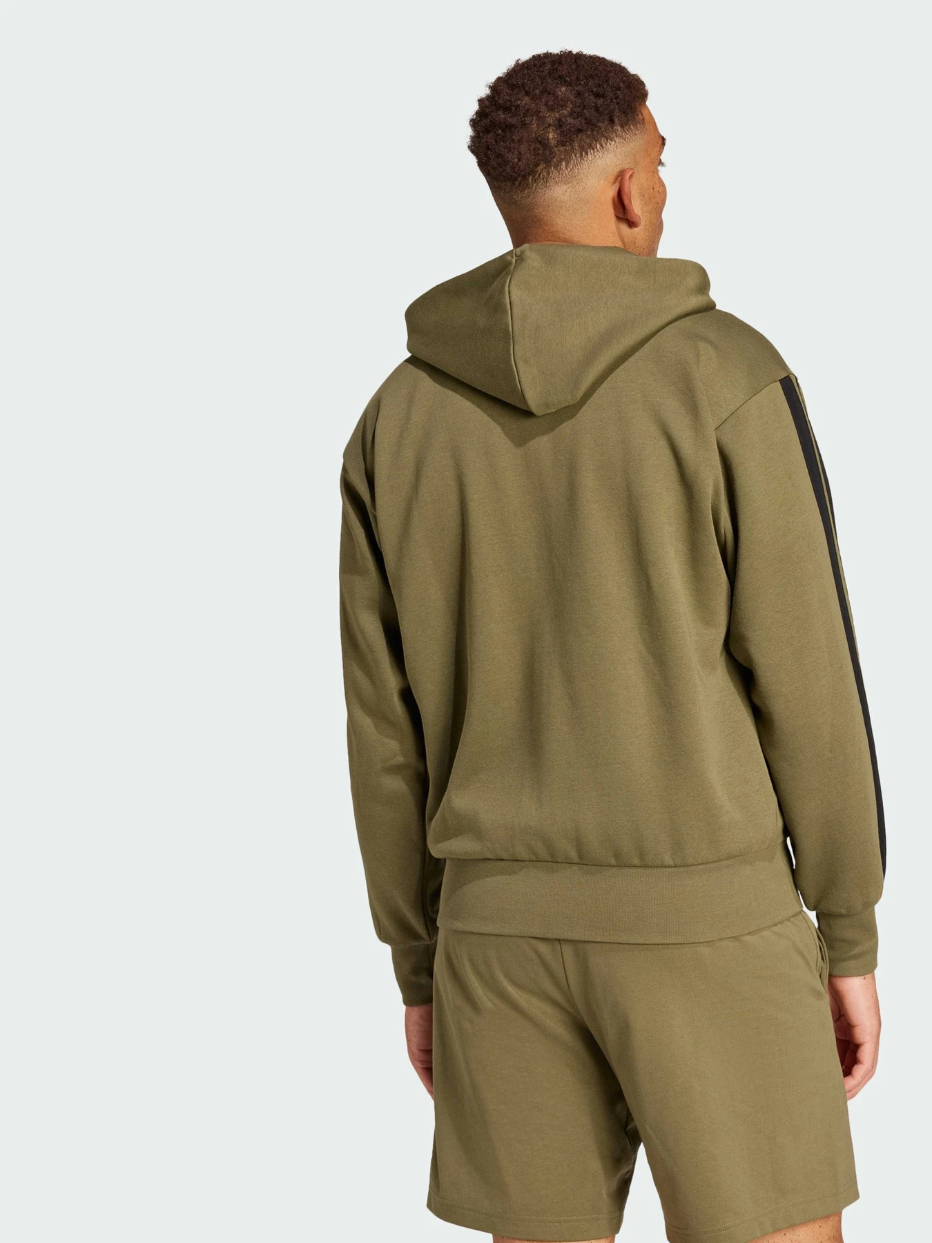 Худи и свитшоты Adidas модель JD1864 Худи и свитшоты Adidas модель JD1864 Фото