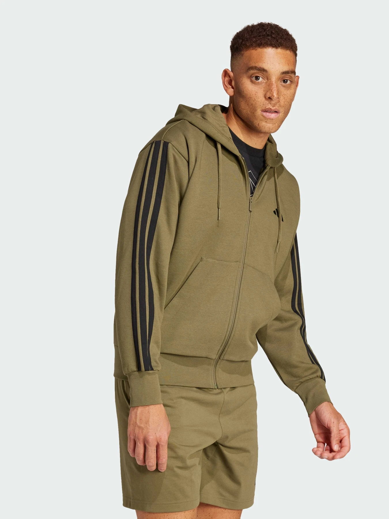 Худи и свитшоты Adidas модель JD1864 Худи и свитшоты Adidas модель JD1864 Фото