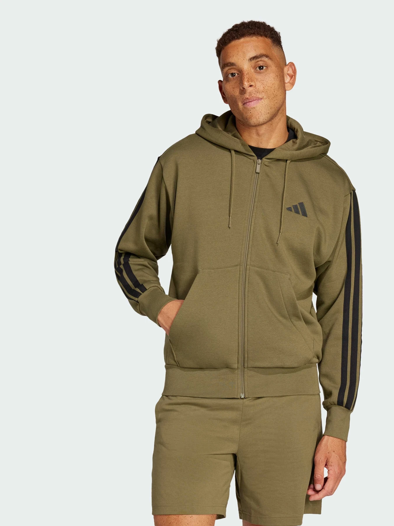 Худи и свитшоты Adidas модель JD1864 Худи и свитшоты Adidas модель JD1864 Фото