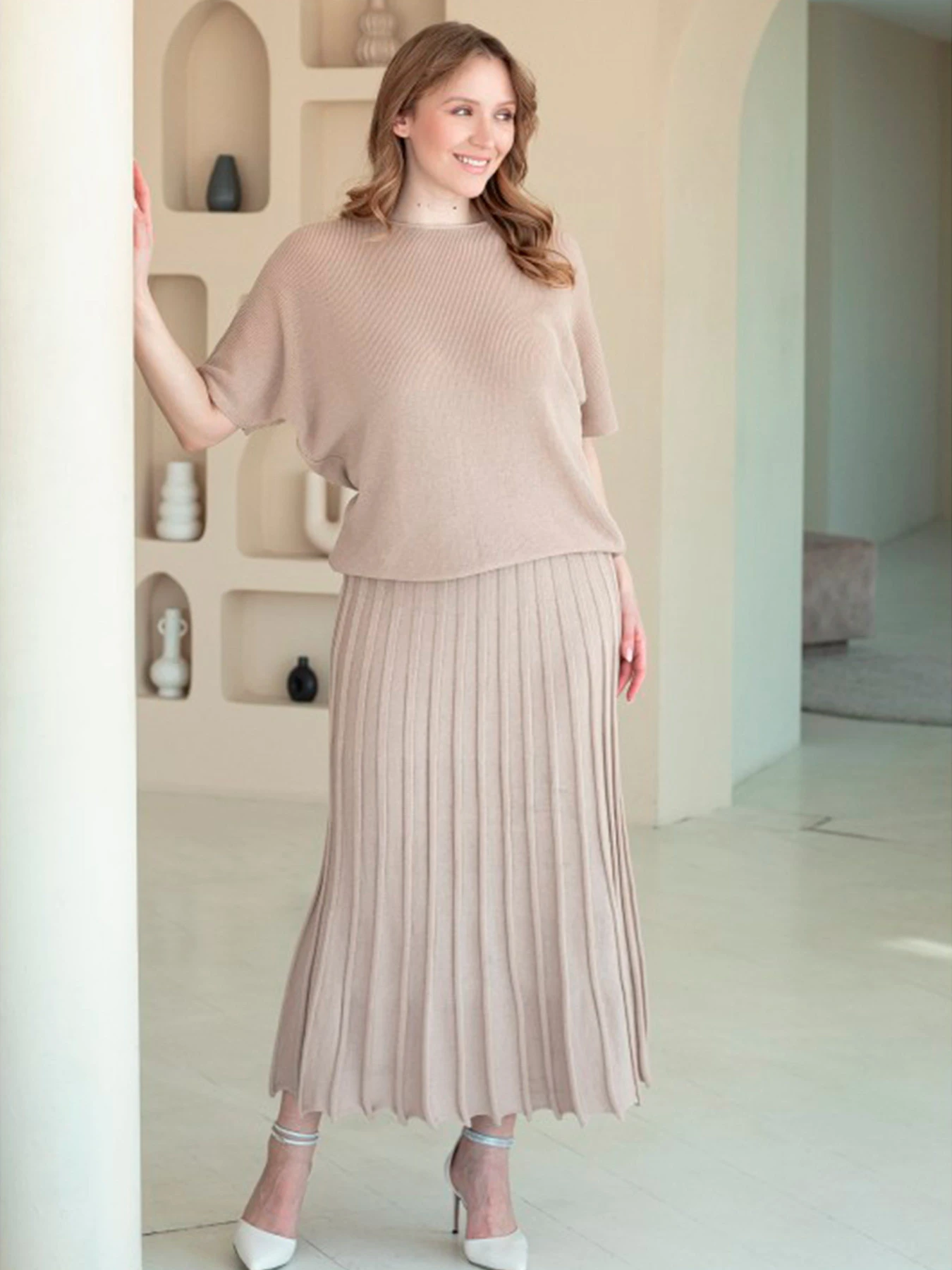 Свитры и кардиганы Nita модель dzhemper-n2109-25-pesok Фото