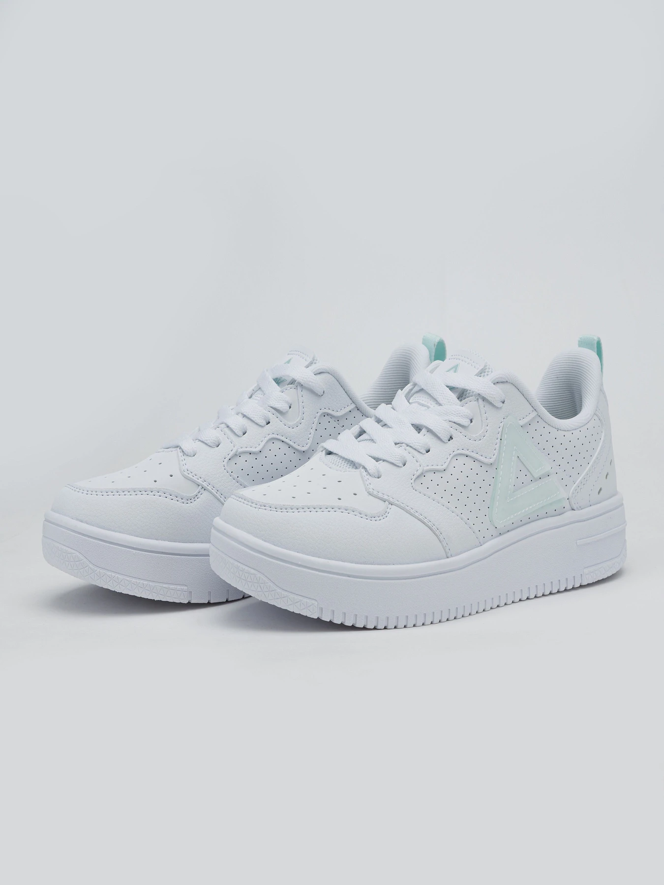 Кеды Peak модель E242448B-WHI Кеды Peak модель E242448B-WHI Фото