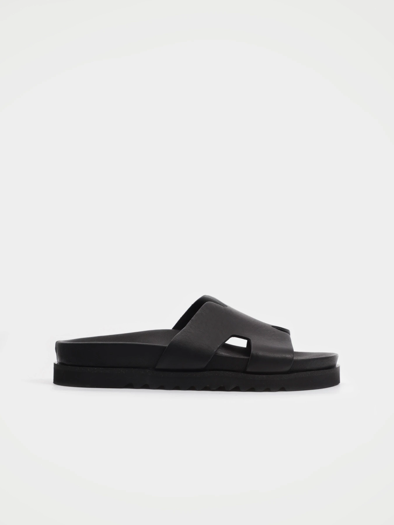 Шлёпанцы URBAN TRACE модель 030-1350-Black Фото