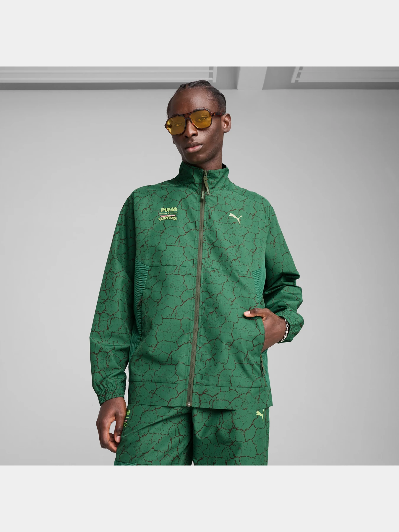 Худи и свитшоты PUMA x Tmnt Tech Jacket модель 630102 Худи и свитшоты PUMA x Tmnt Tech Jacket модель 630102 Фото