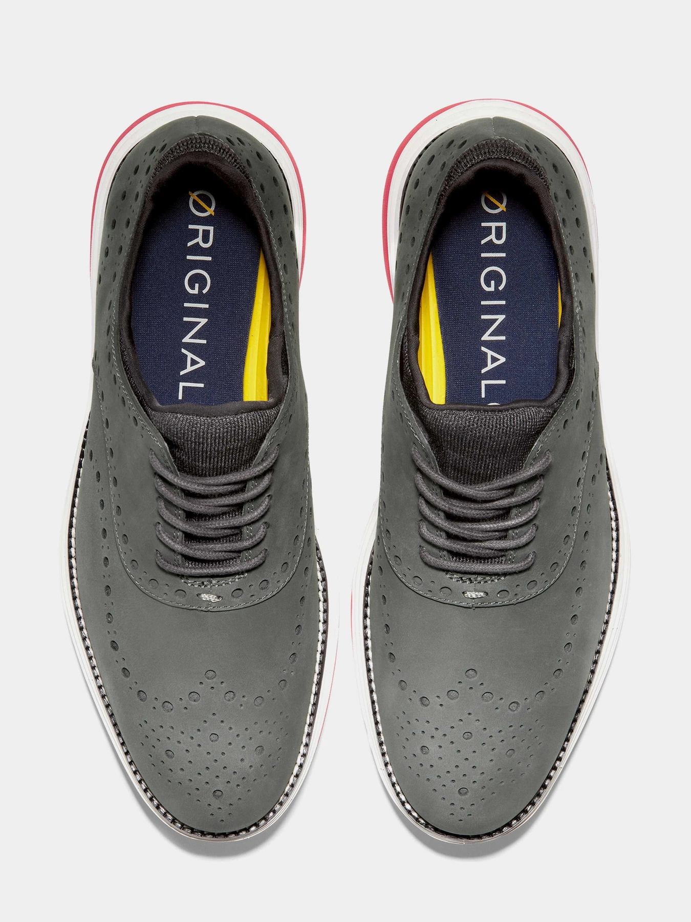 Туфли и лоферы Cole Haan модель C32069 Фото