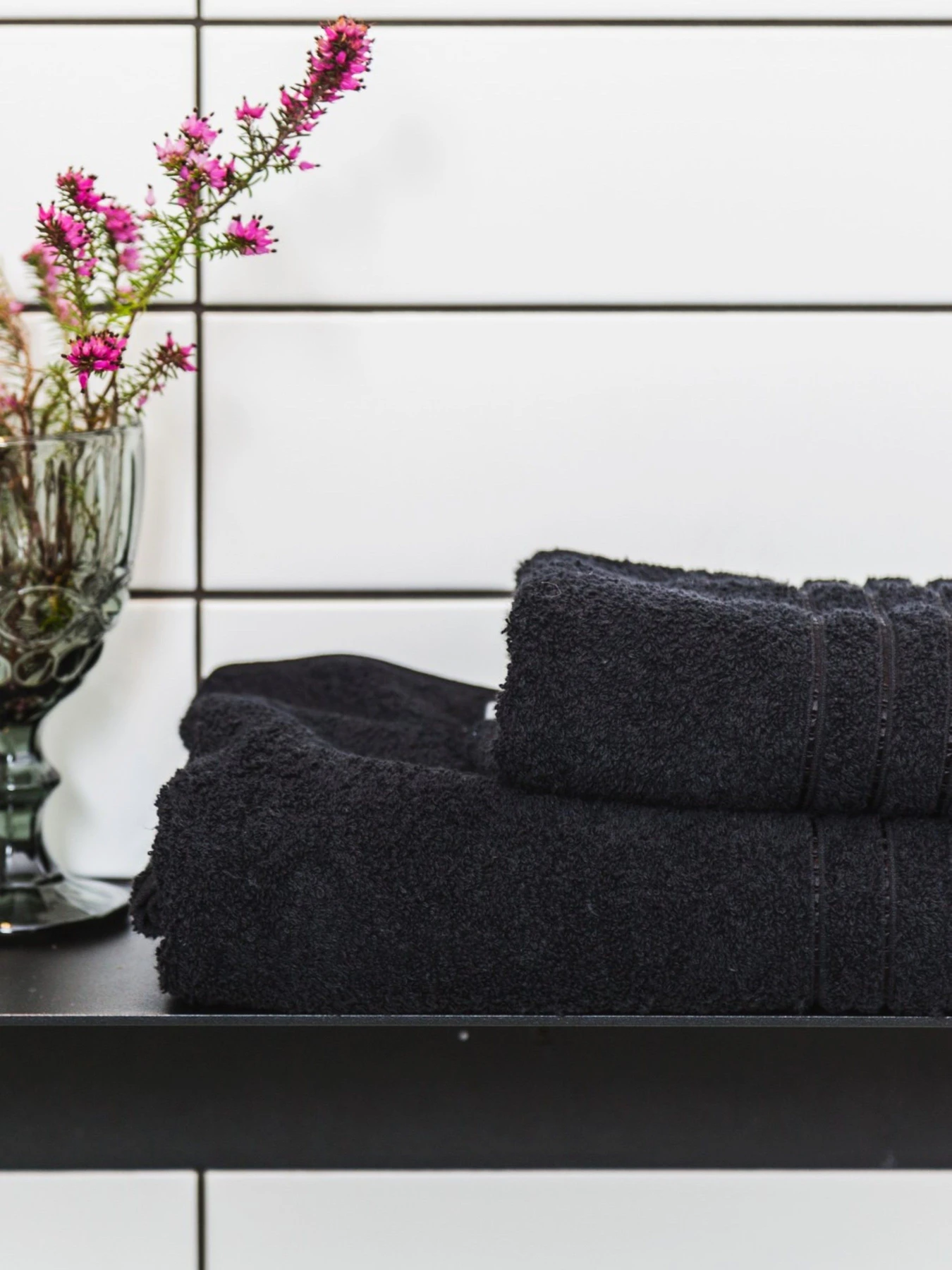 Полотенце махровое с бортом высокой плотности Black Ecotton модель 24404 Полотенце махровое с бортом высокой плотности Black Ecotton модель 24404 Фото