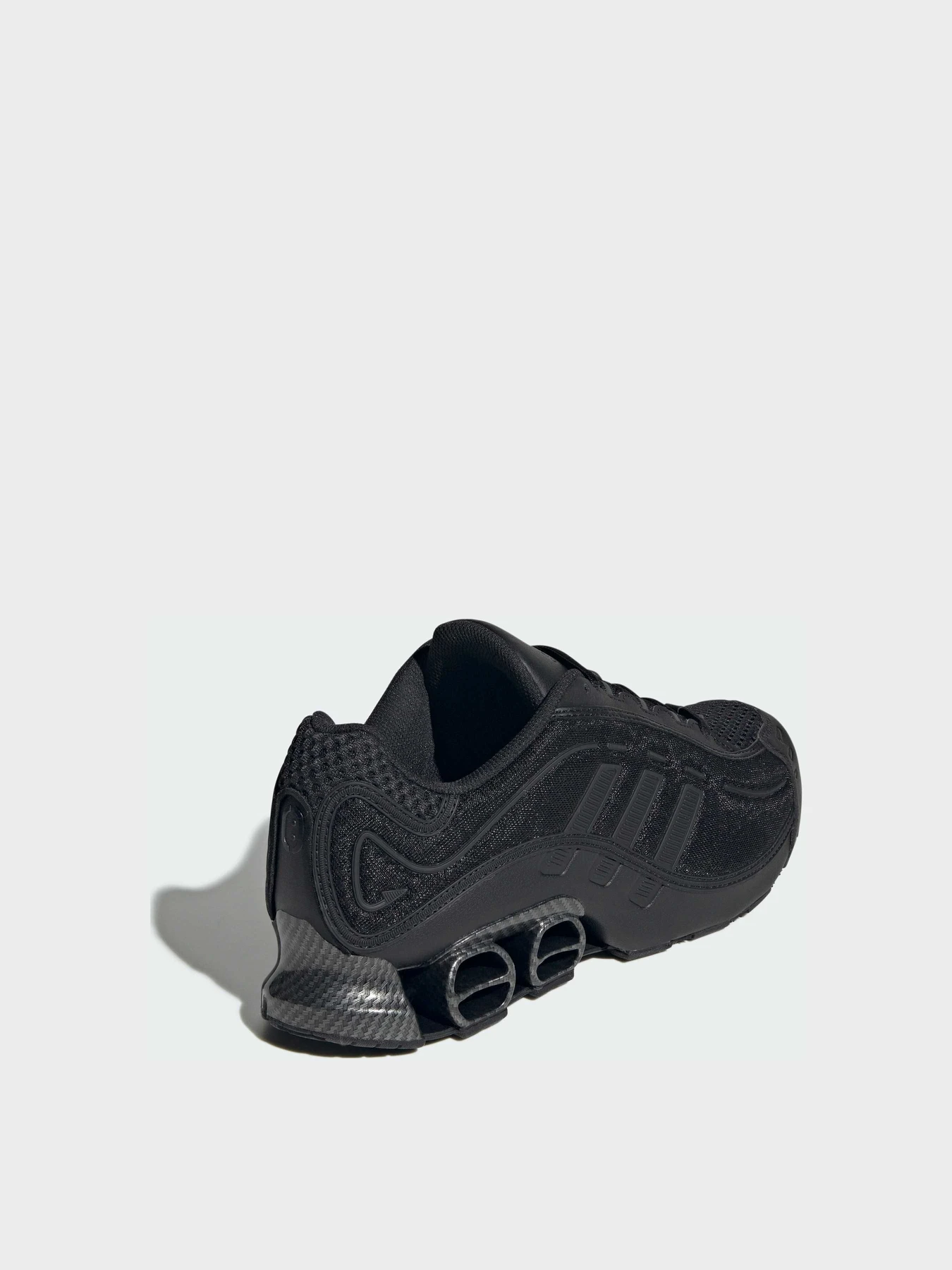 Кроссовки Adidas модель JR6937 Кроссовки Adidas модель JR6937 Фото
