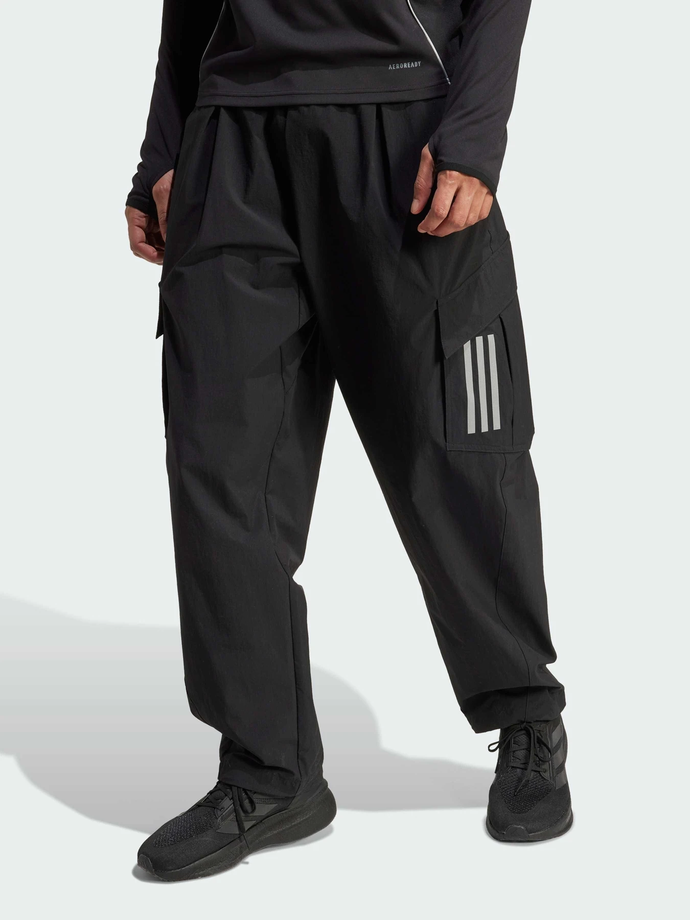 Брюки Adidas модель JX8278 Брюки Adidas модель JX8278 Фото