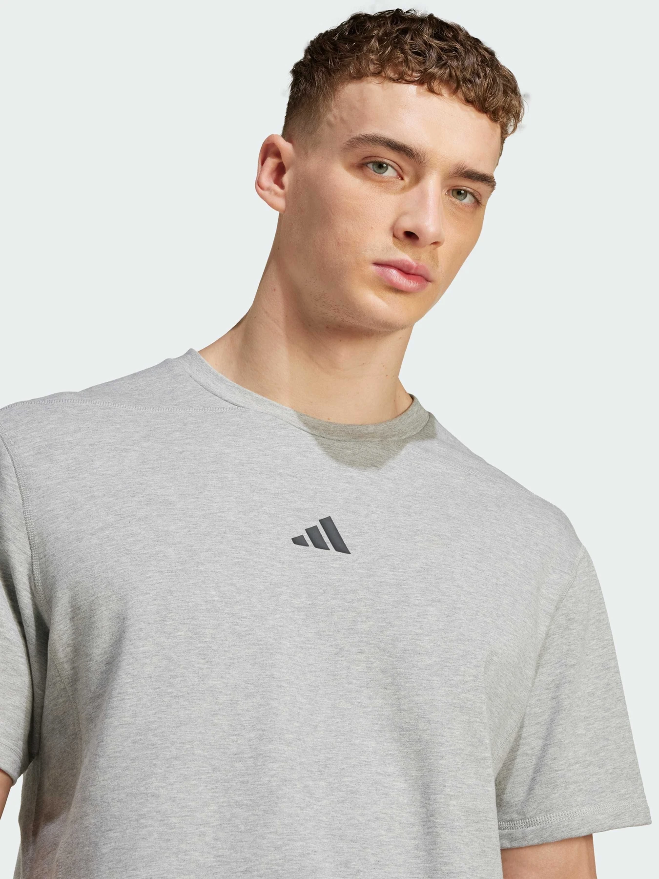 Футболки і поло Adidas модель KB6967 Футболки і поло Adidas модель KB6967 Фото