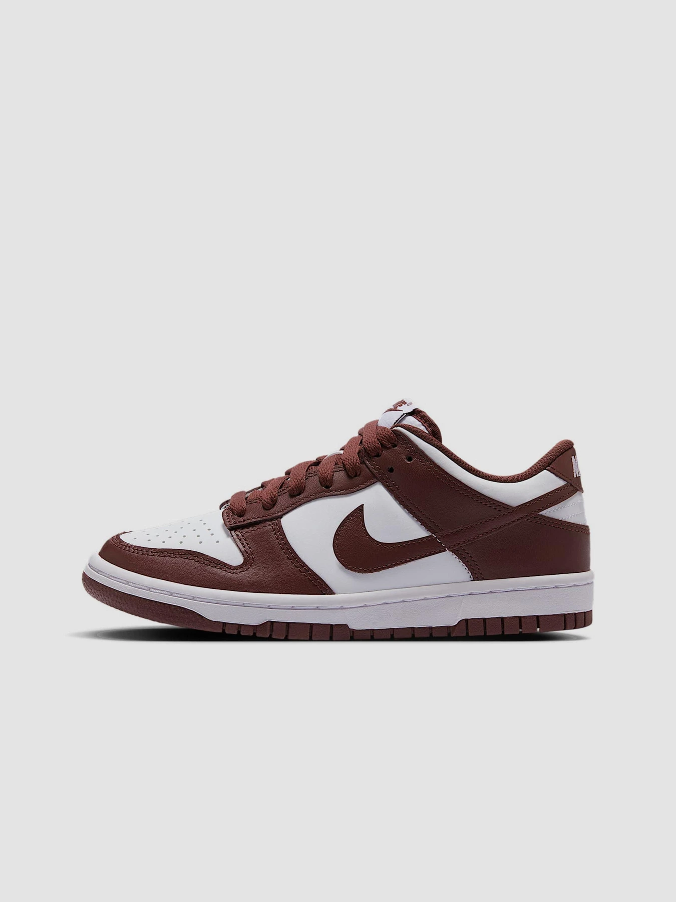 Кросівки NIKE Dunk Low GS модель FB9109-115 Кросівки NIKE Dunk Low GS модель FB9109-115 Фото