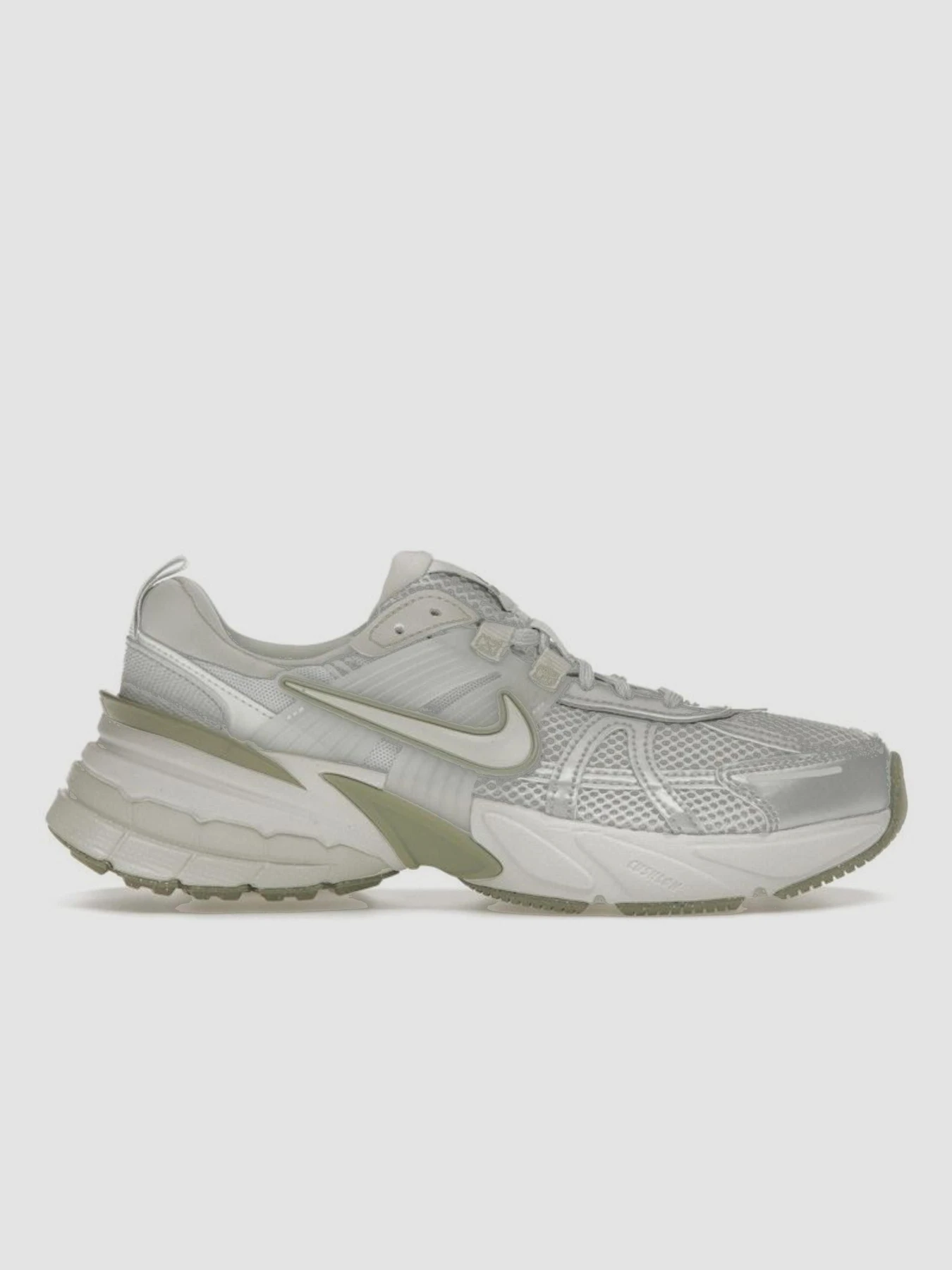 Кроссовки NIKE V2k Run модель FD0736-006 Кроссовки NIKE V2k Run модель FD0736-006 Фото
