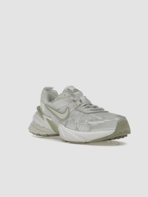 Кроссовки NIKE V2k Run модель FD0736-006 Фото