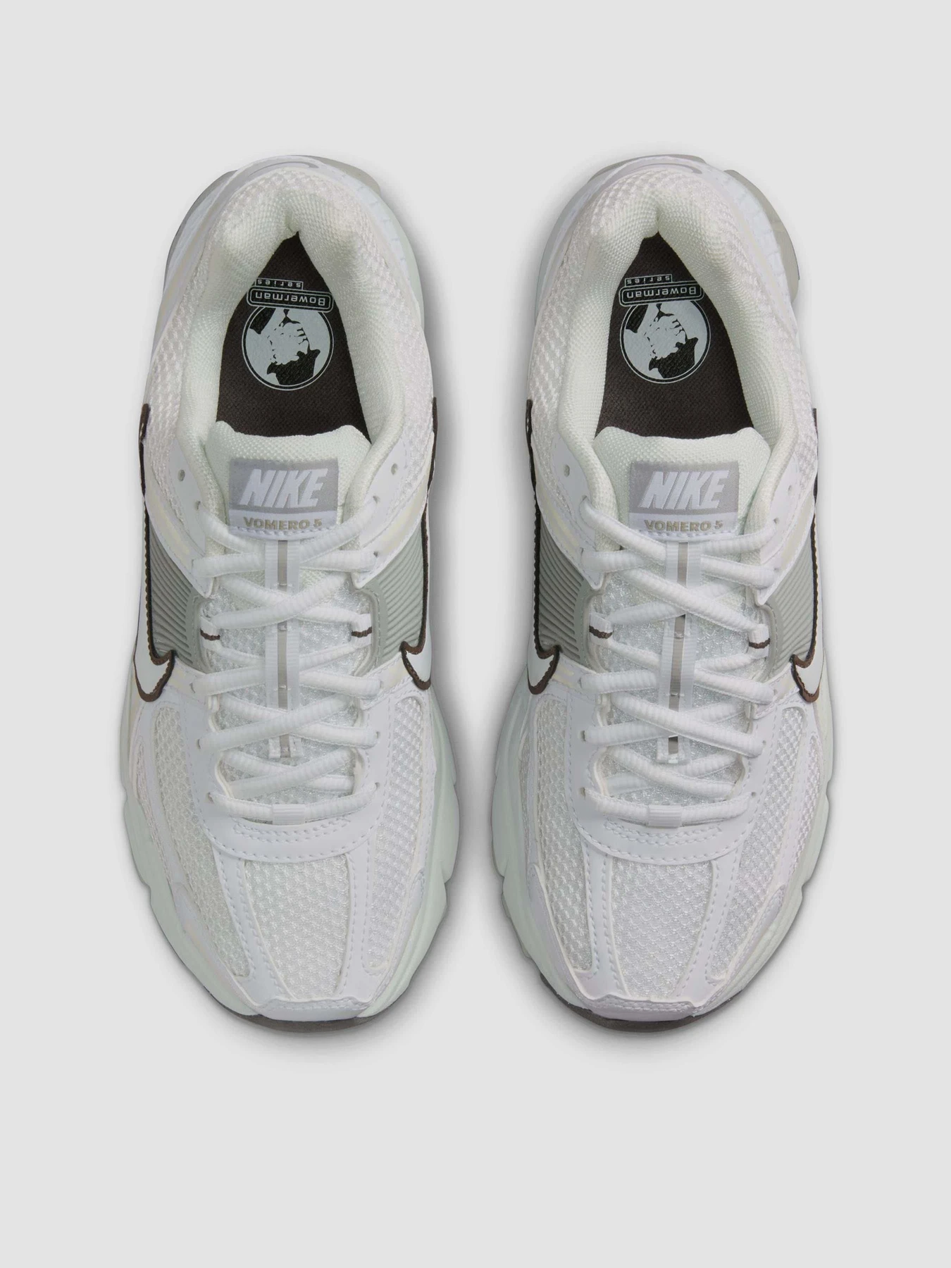 Кроссовки NIKE Zoom Vomero 5 модель FJ2028-103 Кроссовки NIKE Zoom Vomero 5 модель FJ2028-103 Фото