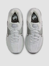 Кроссовки NIKE Zoom Vomero 5 модель FJ2028-103 Фото
