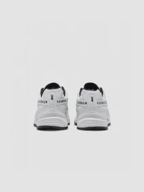 Кроссовки NIKE Initiator модель FQ6873-101 Фото