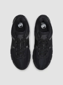 Кросівки NIKE Zoom Vomero 5 модель HF1553-001 Фото