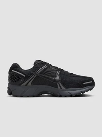 Кроссовки NIKE Zoom Vomero 5 модель HF1553-001 Фото