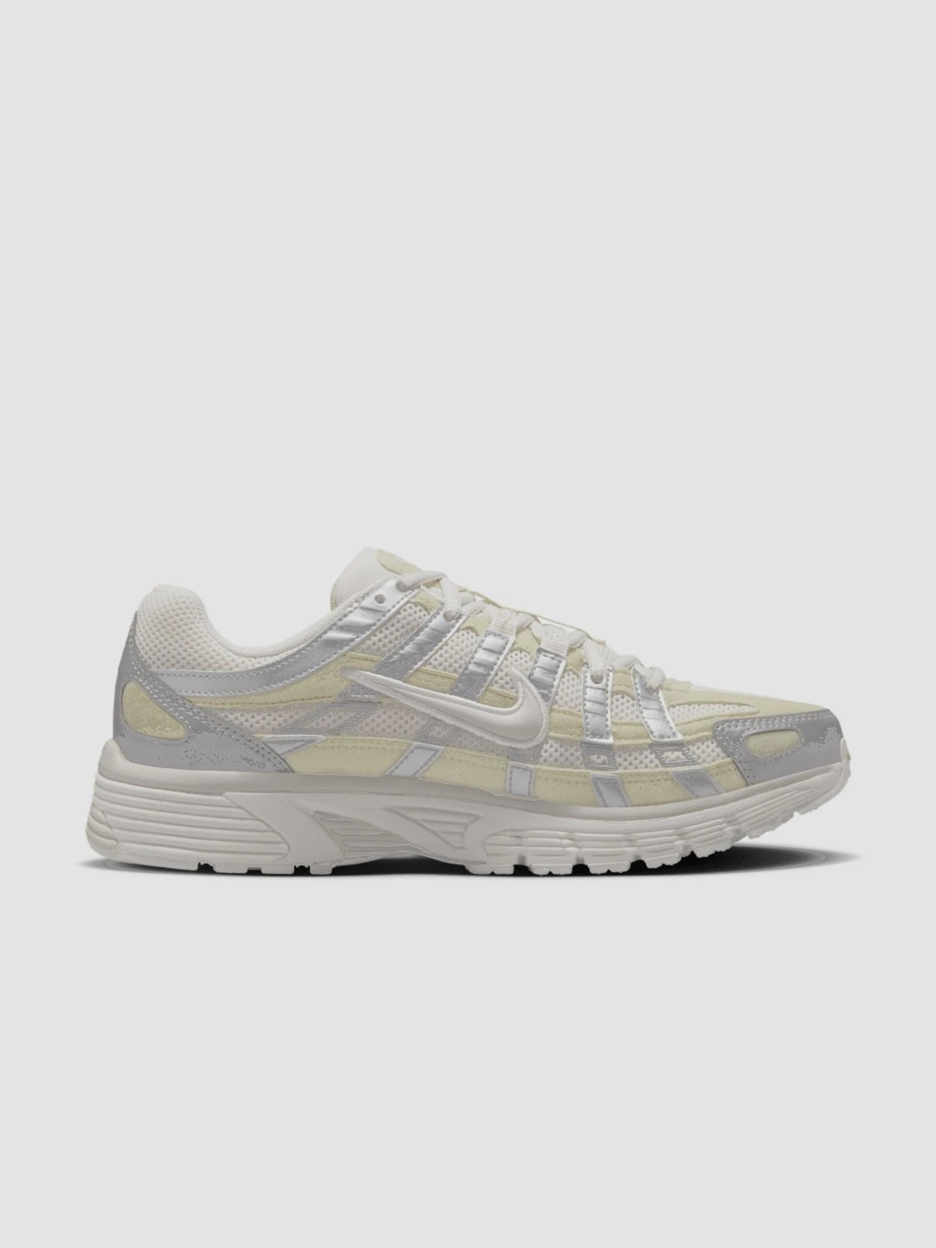 Кроссовки NIKE P-6000 модель IB3485-001 Кроссовки NIKE P-6000 модель IB3485-001 Фото