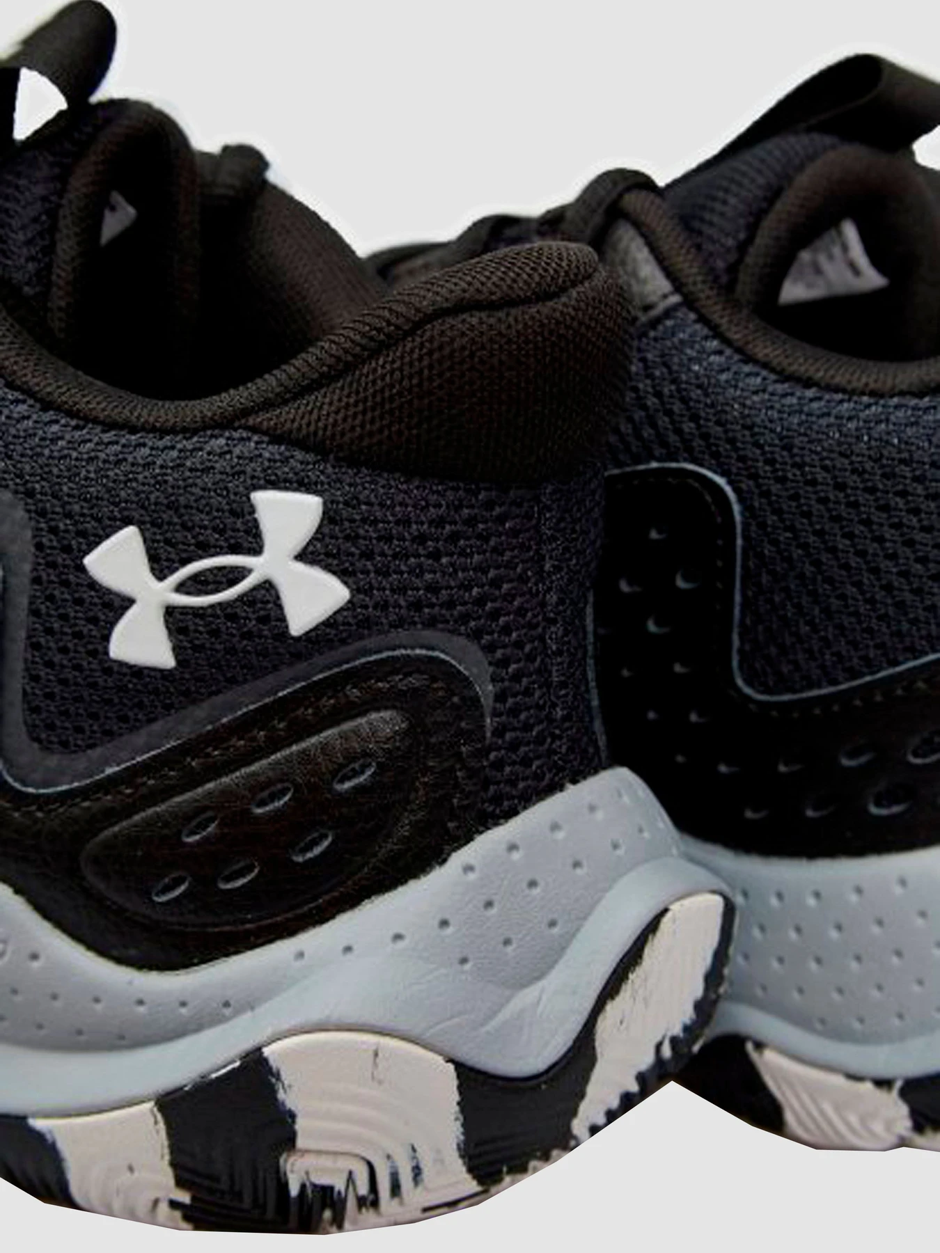 Кроссовки Under Armour Ua Jet '23 модель 3026634-002 Кроссовки Under Armour Ua Jet '23 модель 3026634-002 Фото