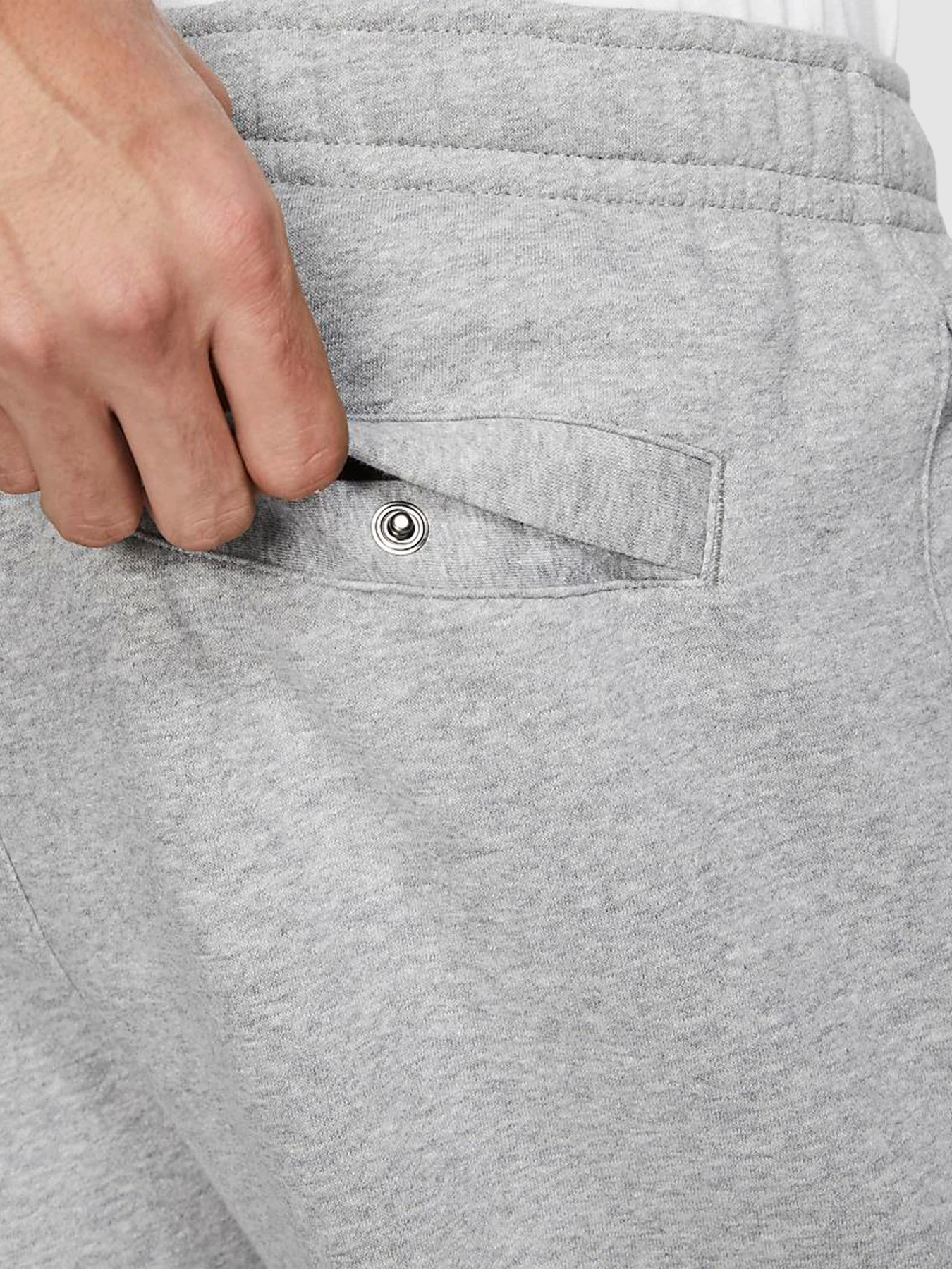 Брюки NIKE Sportswear Club Fleece модель BV2737-063 Брюки NIKE Sportswear Club Fleece модель BV2737-063 Фото