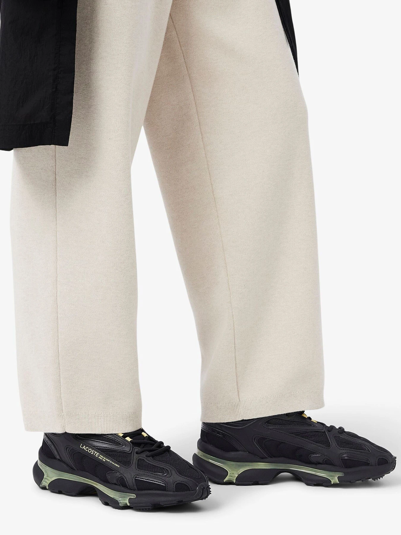 Кроссовки Lacoste модель 749SMA00073E6 Фото