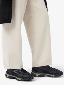 Кроссовки Lacoste модель 749SMA00073E6 Фото