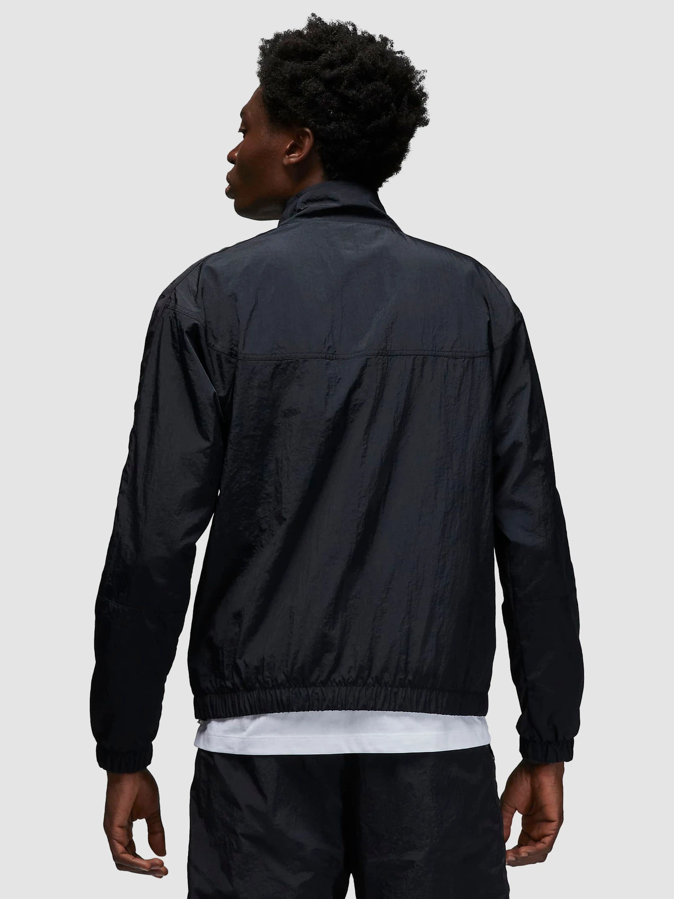 Куртки и дубленки Jordan Air Essentials Warmup Full-Zip Jacket модель FB7294-010 Куртки и дубленки Jordan Air Essentials Warmup Full-Zip Jacket модель FB7294-010 Фото