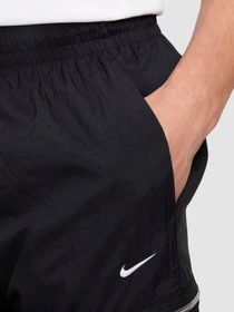 Брюки NIKE Dna Repel Woven модель FN2904-010 Фото