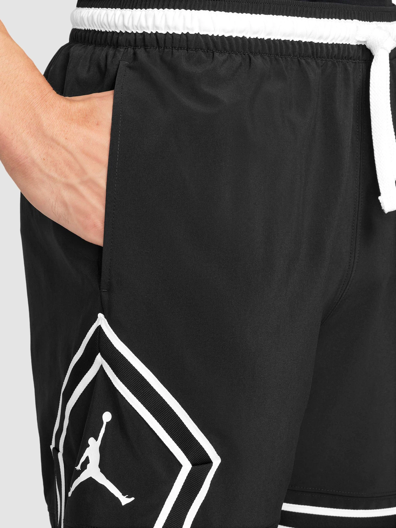 Шорты Jordan Dri-Fit Woven Diamond Shorts модель FQ2989-010 Шорты Jordan Dri-Fit Woven Diamond Shorts модель FQ2989-010 Фото