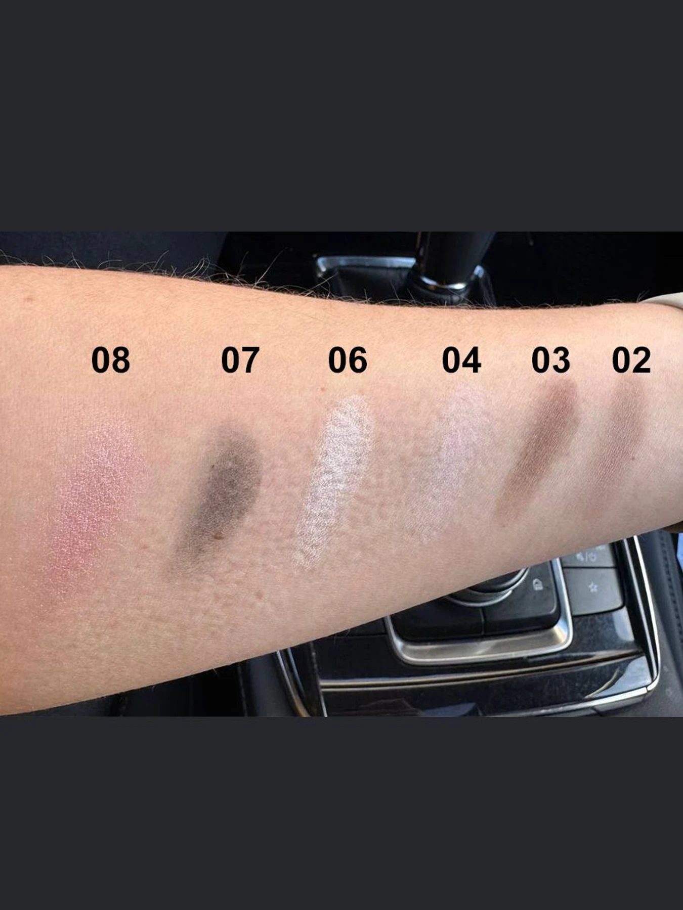 Тени для векThe One Eyeshadow 02 Bell модель BE10671 Тени для векThe One Eyeshadow 02 Bell модель BE10671 Фото