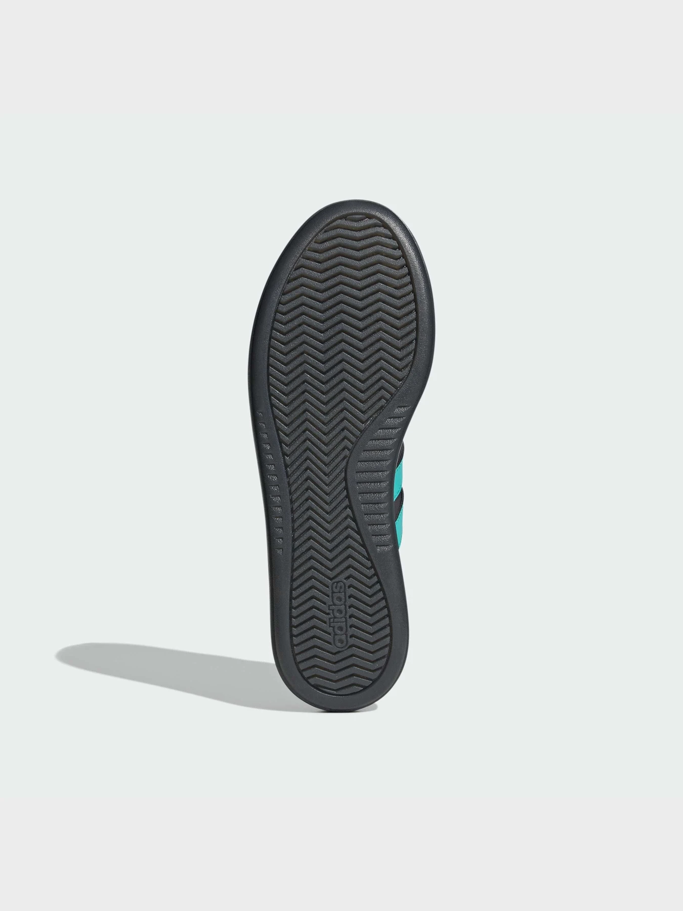 Кеди Adidas модель JR1063 Кеди Adidas модель JR1063 Фото