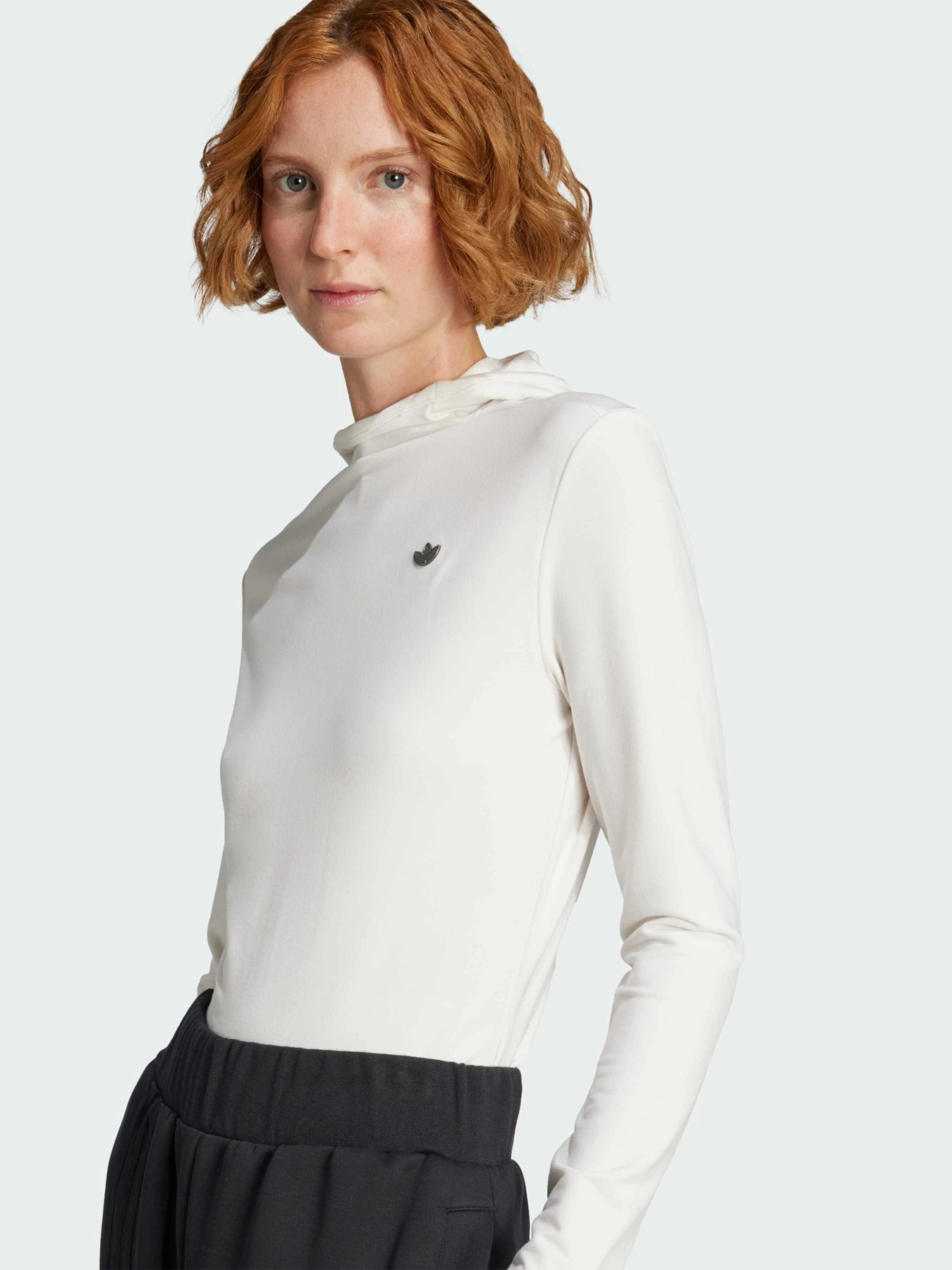 Худи и свитшоты Adidas модель JY2907 Фото