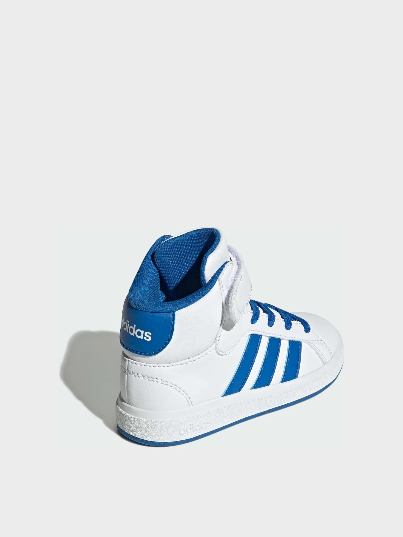 Кроссовки Adidas Grand Court модель JR0800 Кроссовки Adidas Grand Court модель JR0800 Фото