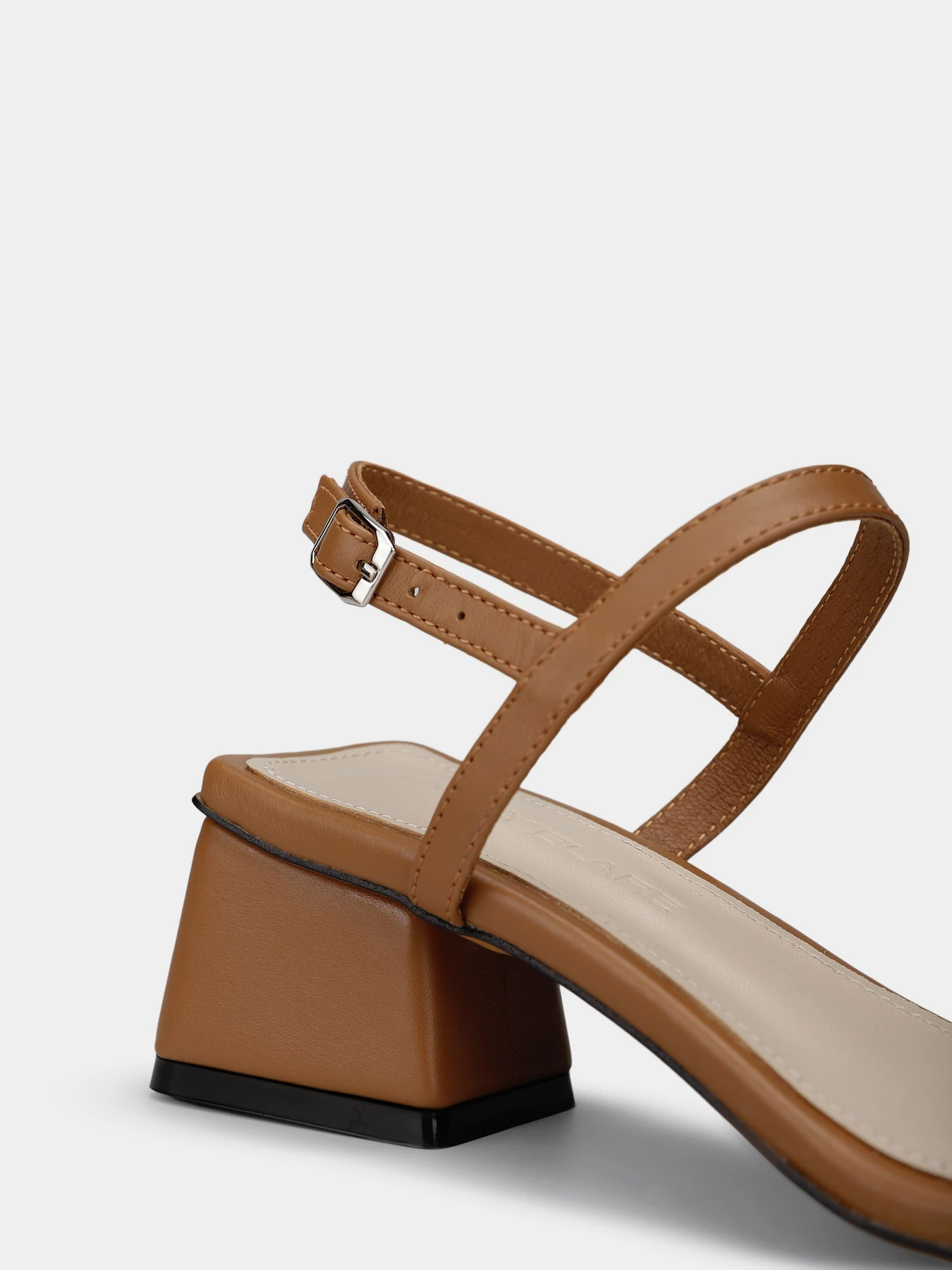 Босоножки Emmy Blare модель 402-39 Босоножки Emmy Blare модель 402-39 Фото