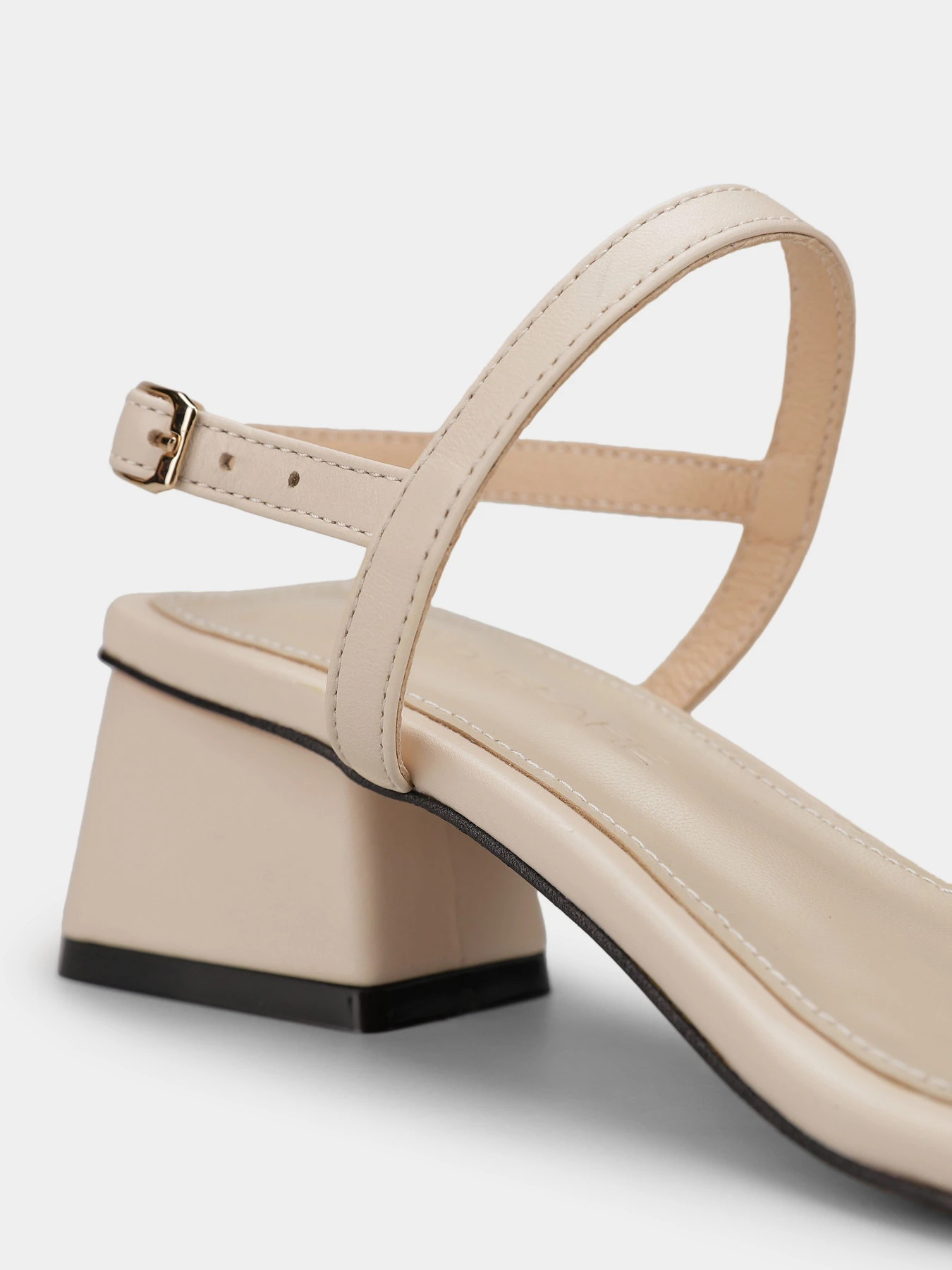Босоножки Emmy Blare модель 402-36 Фото