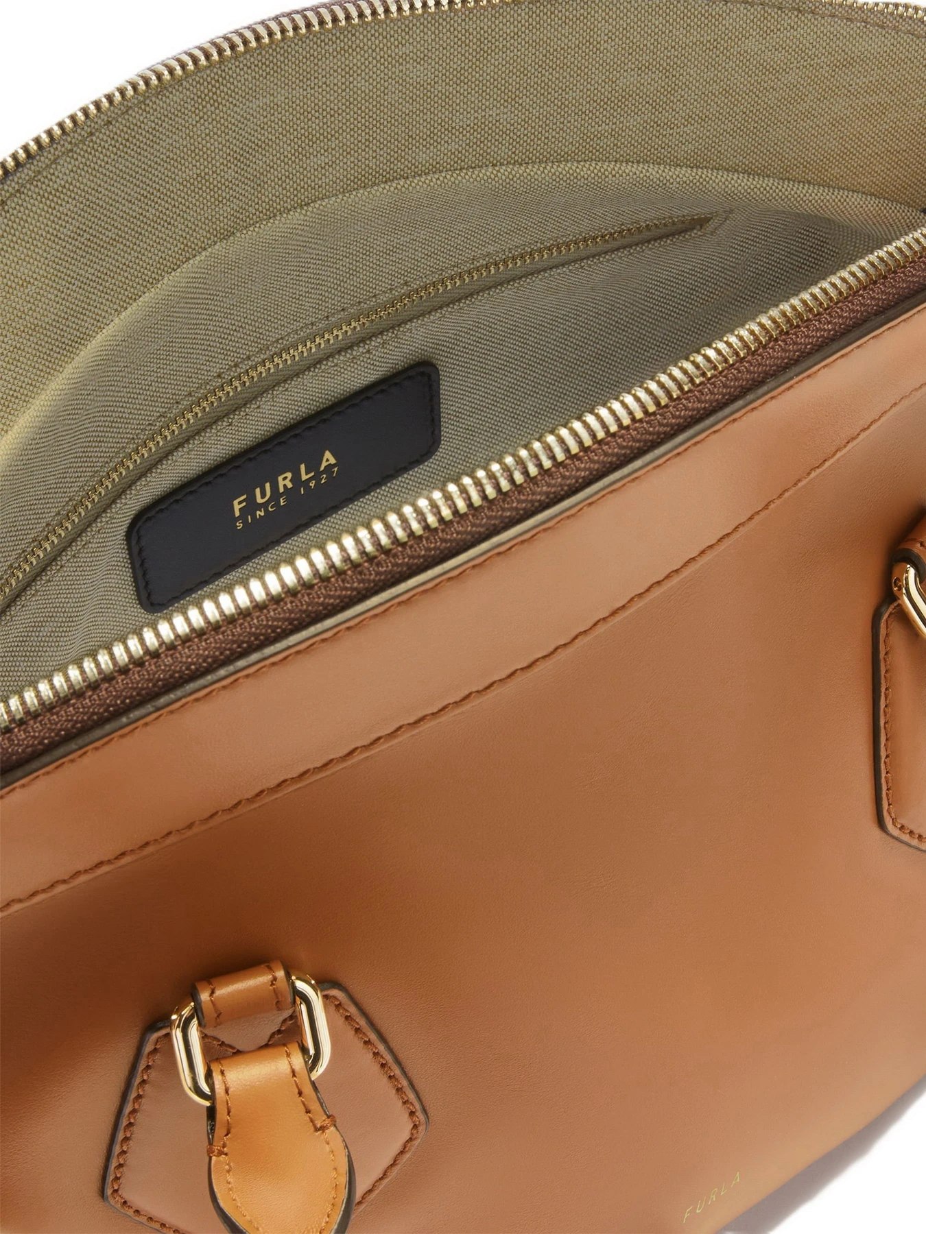 Сумки Furla модель WB01464BX3346RY0001007 Сумки Furla модель WB01464BX3346RY0001007 Фото