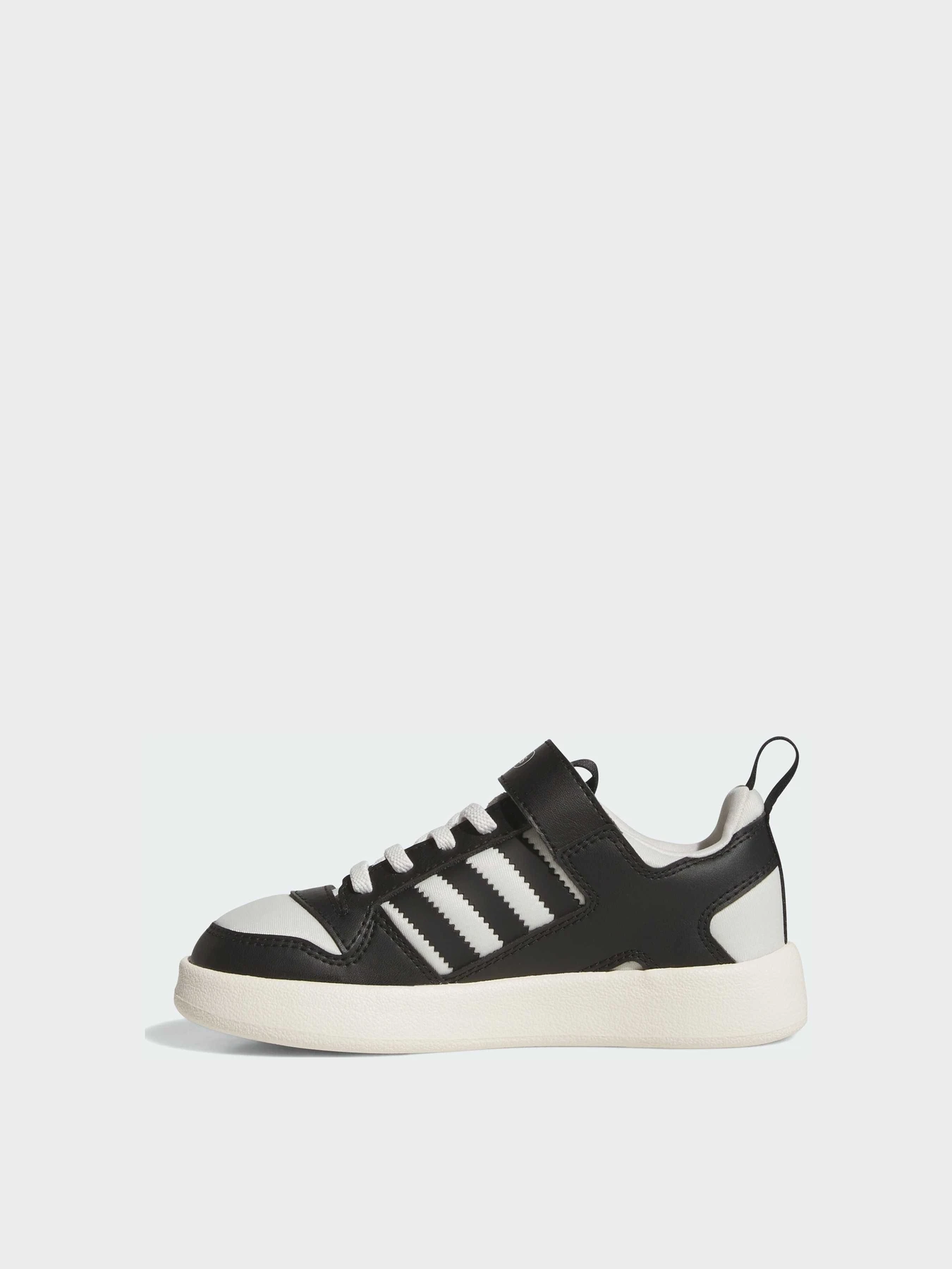Кроссовки Adidas Forum модель JR0393 Кроссовки Adidas Forum модель JR0393 Фото