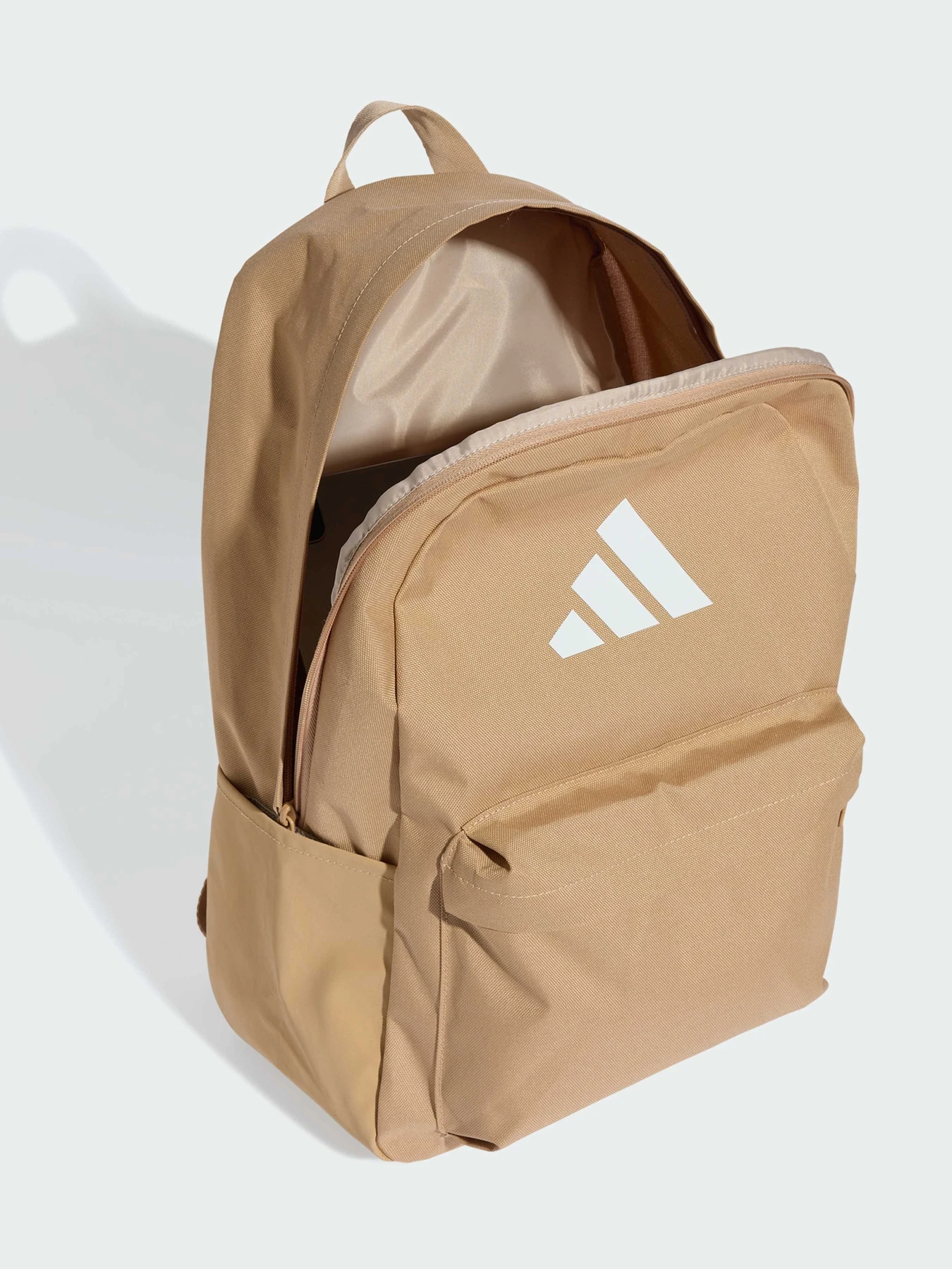 Рюкзаки Adidas модель JX8858 Рюкзаки Adidas модель JX8858 Фото
