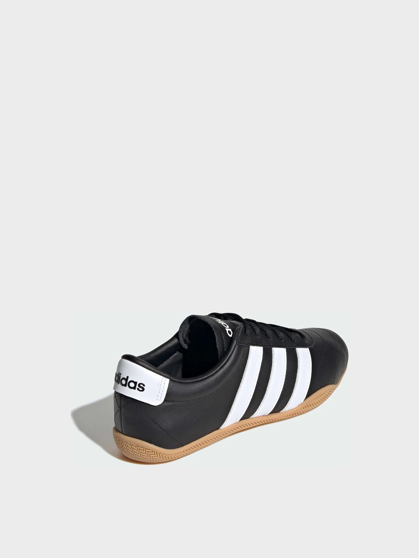 Кросівки Adidas Grand Court модель JQ9684 Кросівки Adidas Grand Court модель JQ9684 Фото
