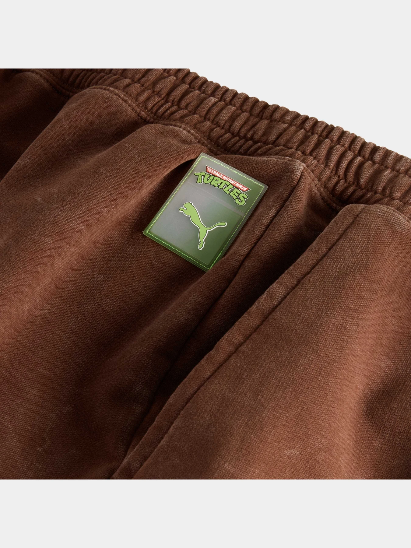 Шорти PUMA x Tmnt Relaxed Shorts модель 630101 Шорти PUMA x Tmnt Relaxed Shorts модель 630101 Фото