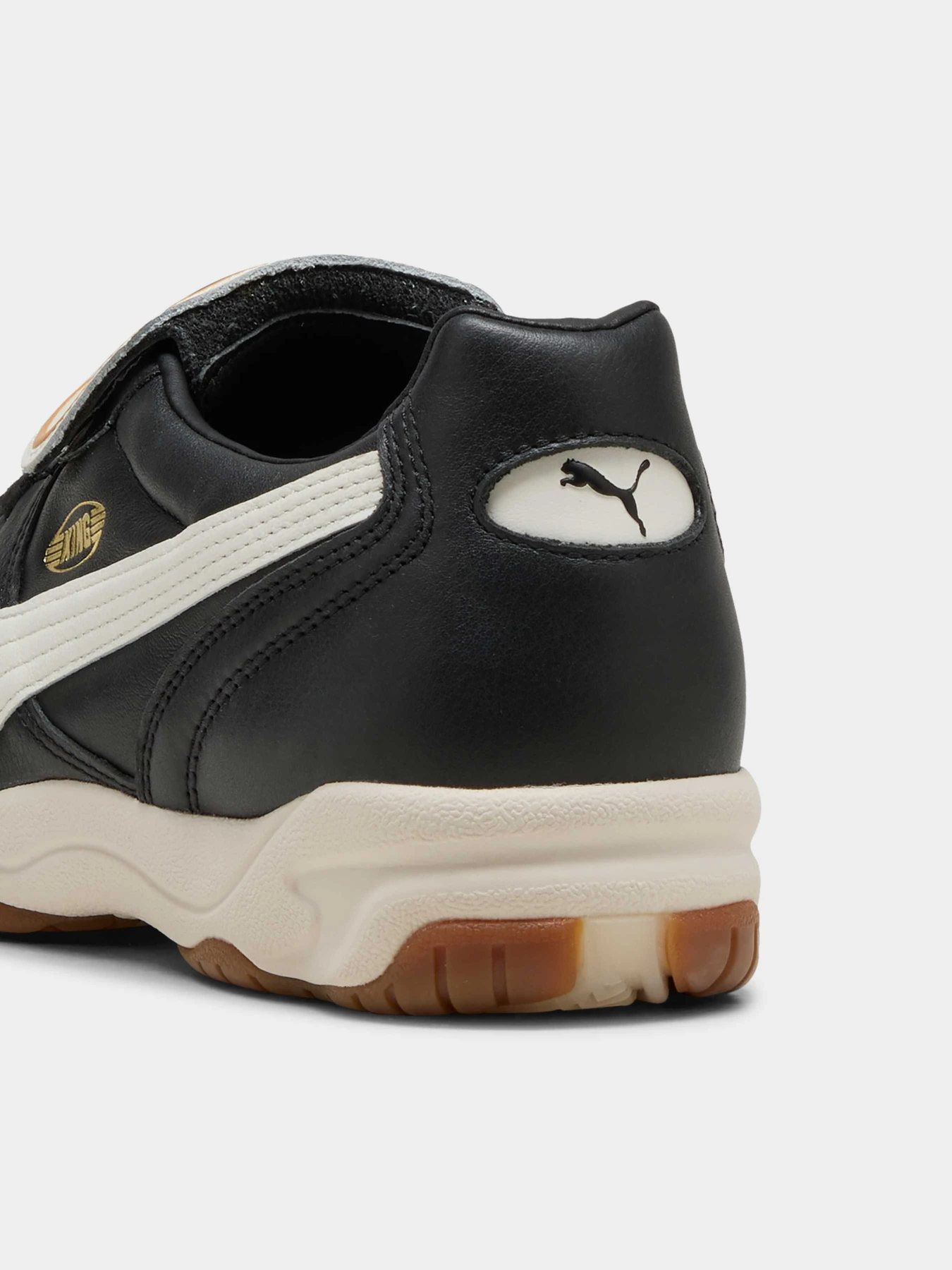 Кроссовки PUMA King Indoor модель 401683 Кроссовки PUMA King Indoor модель 401683 Фото